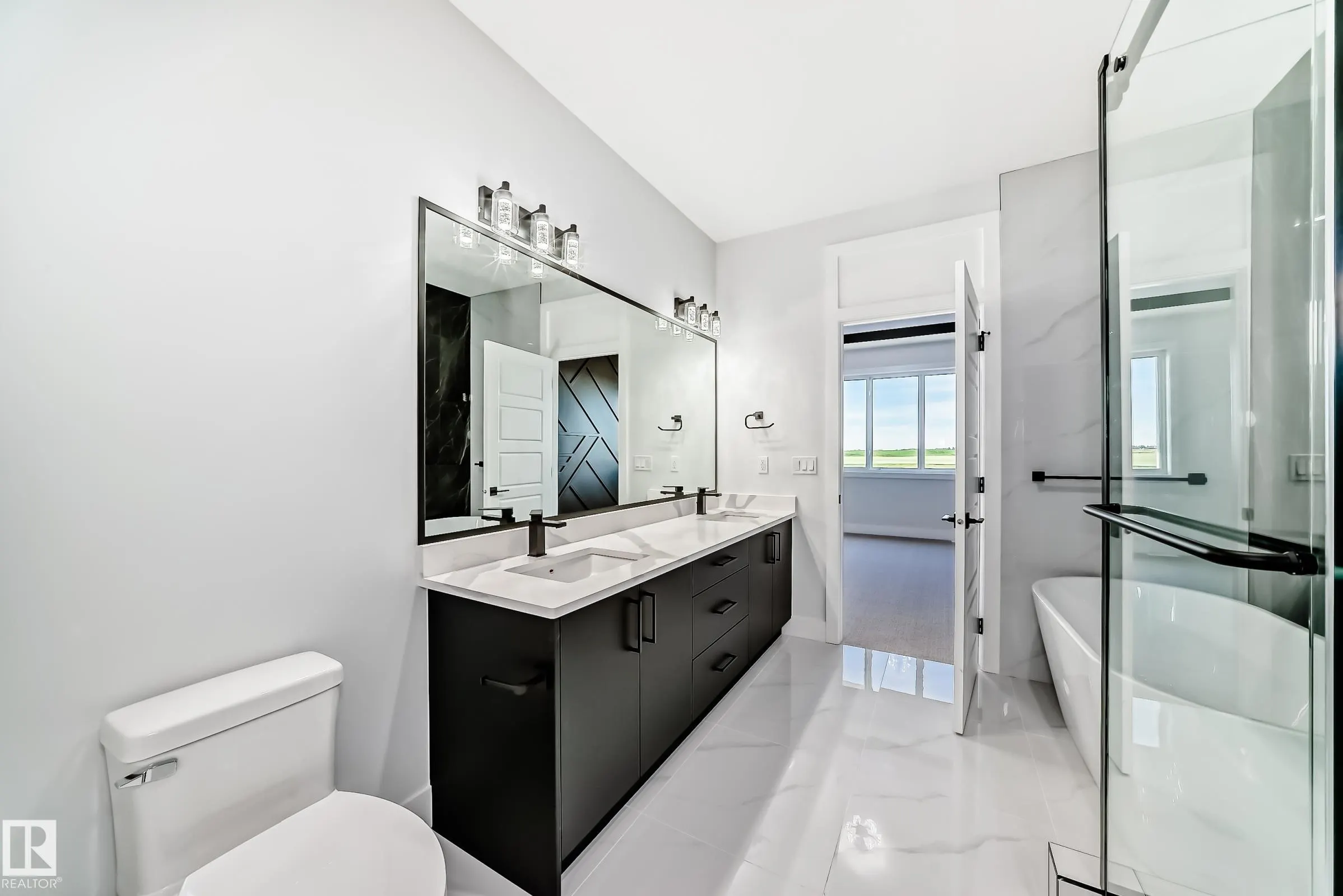 4 Edgefield Way