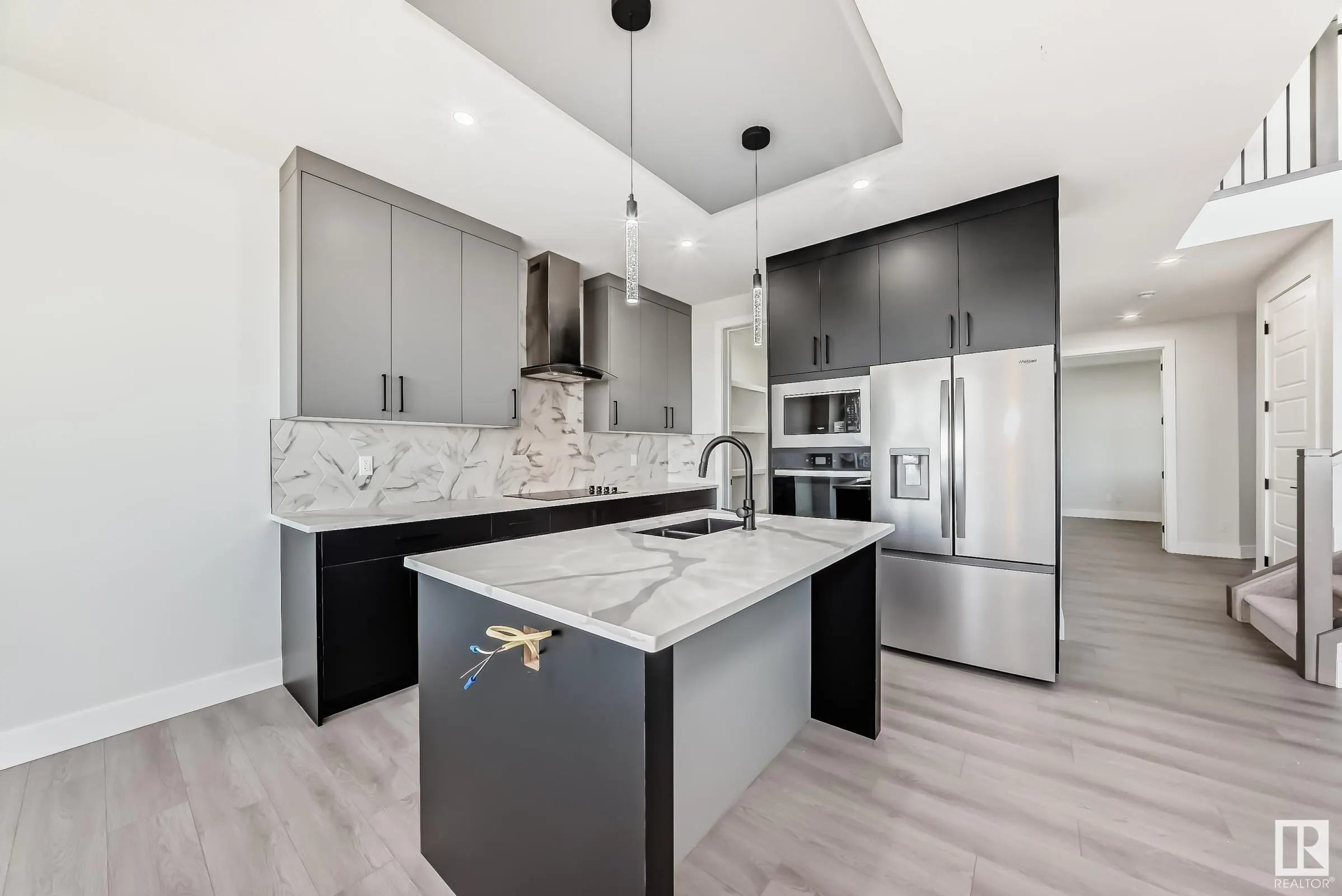 4 Edgefield Way