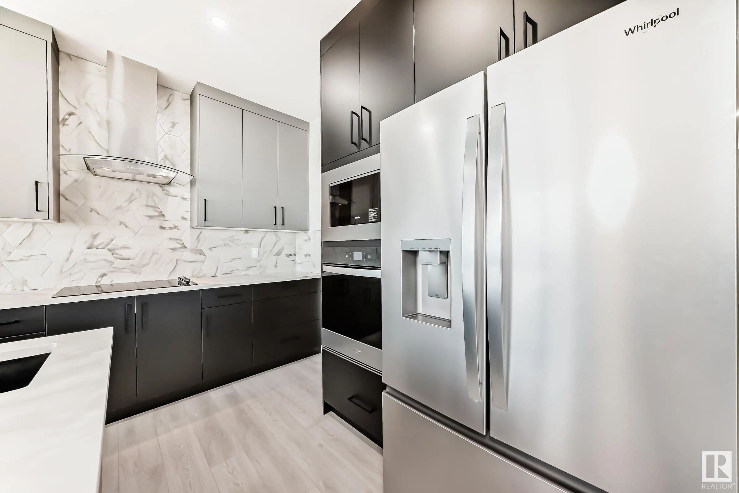 4 Edgefield Way