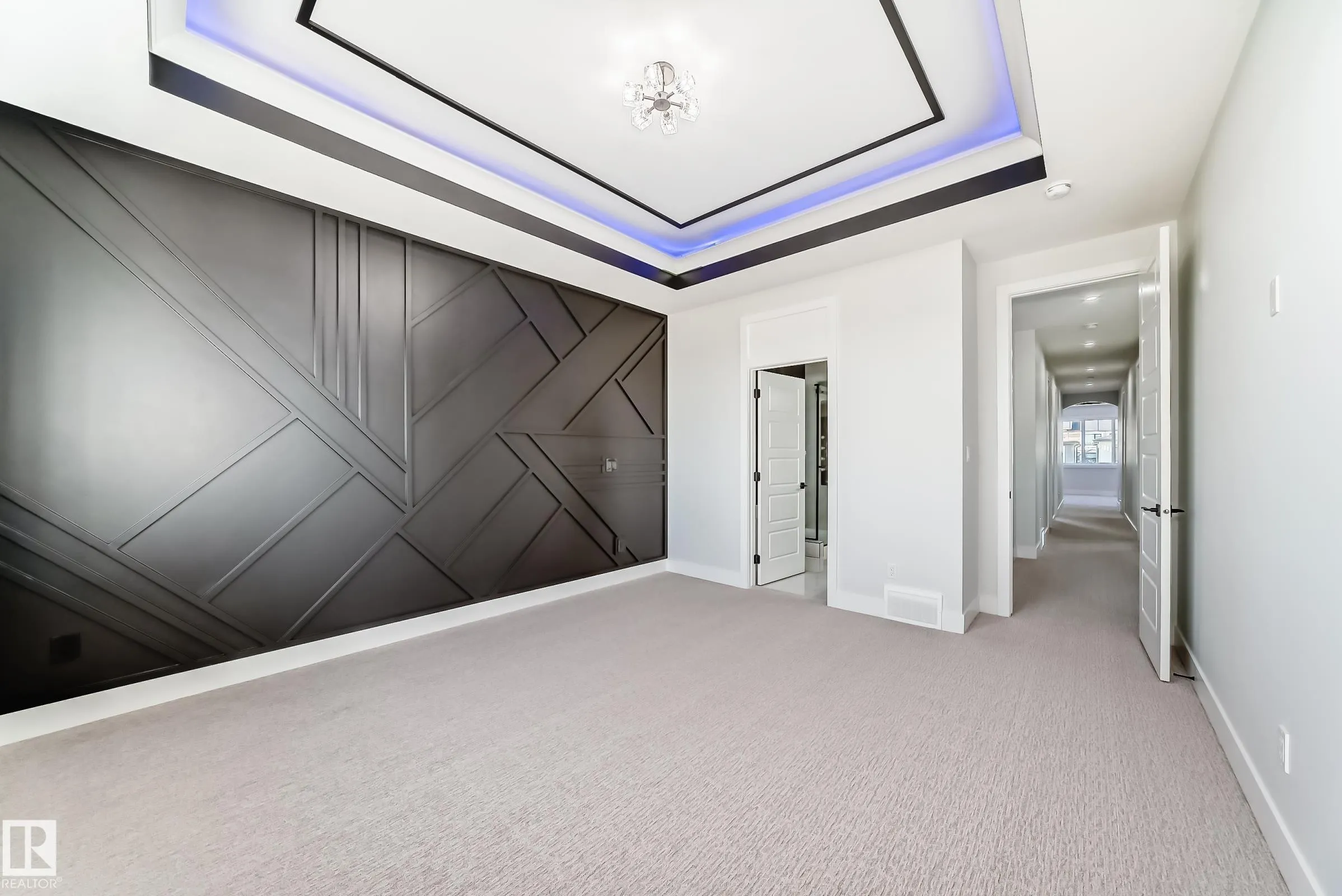 4 Edgefield Way