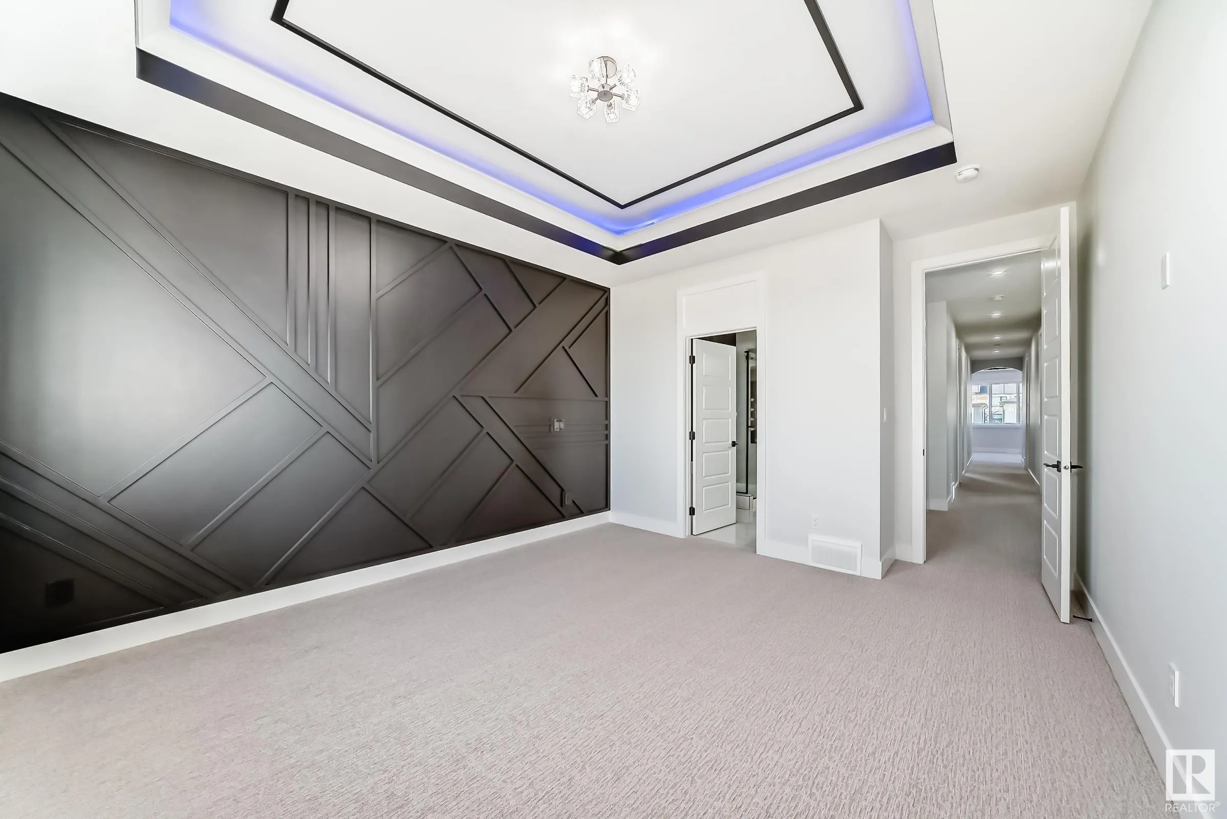 4 Edgefield Way