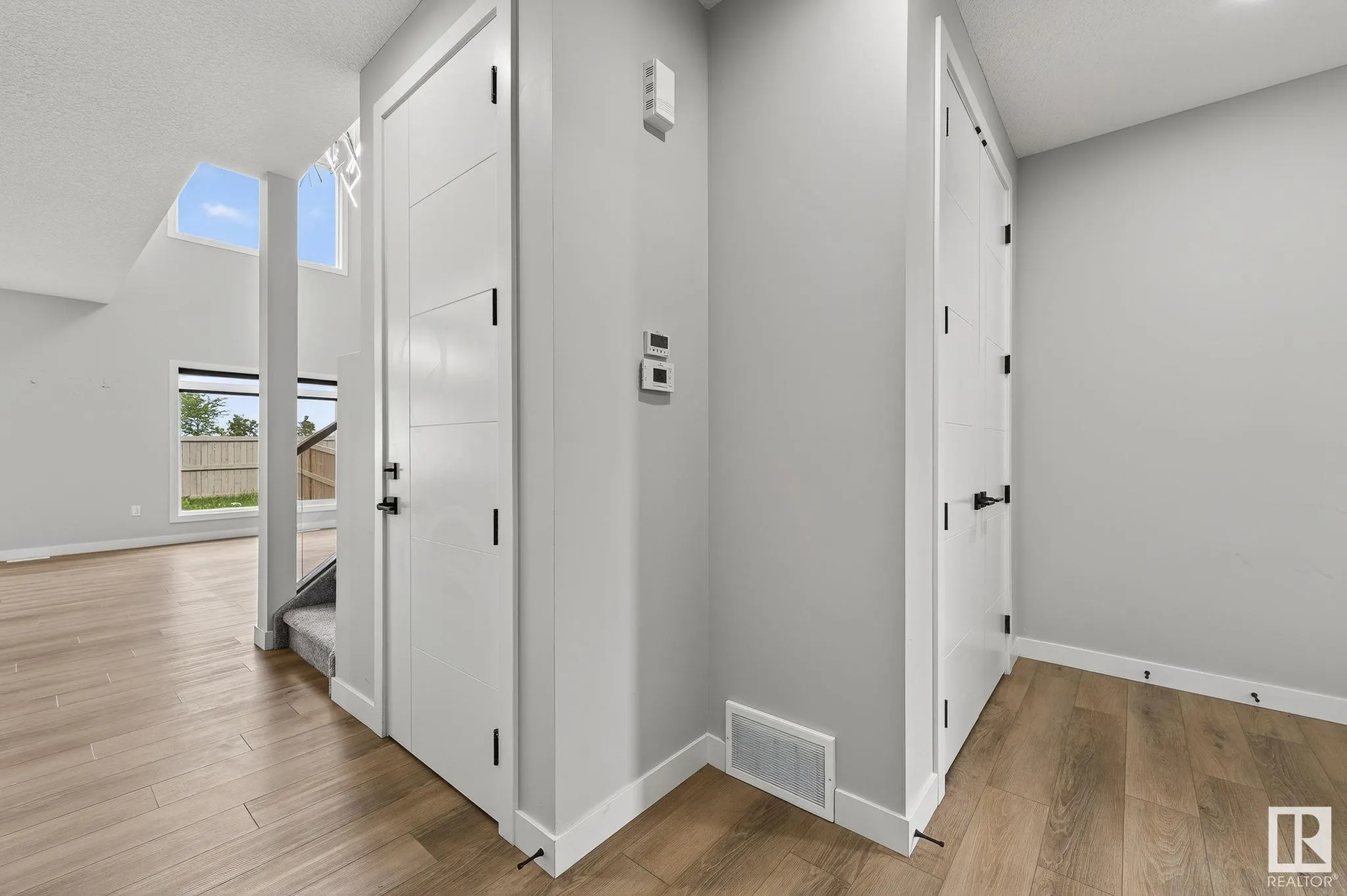 5323 KIMBALL Place