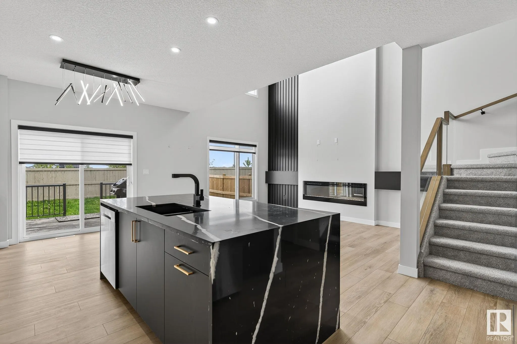 5323 KIMBALL Place