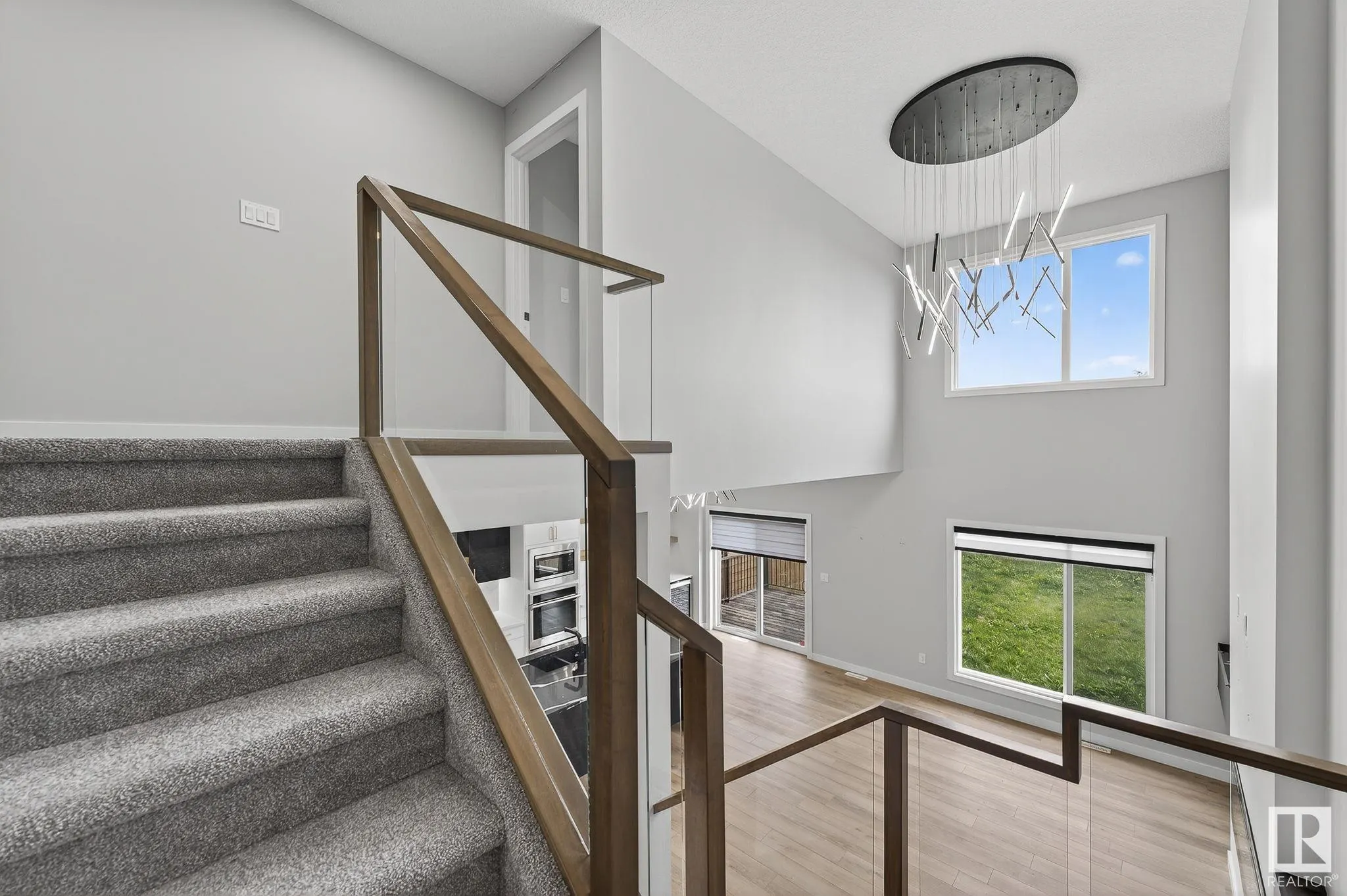 5323 KIMBALL Place
