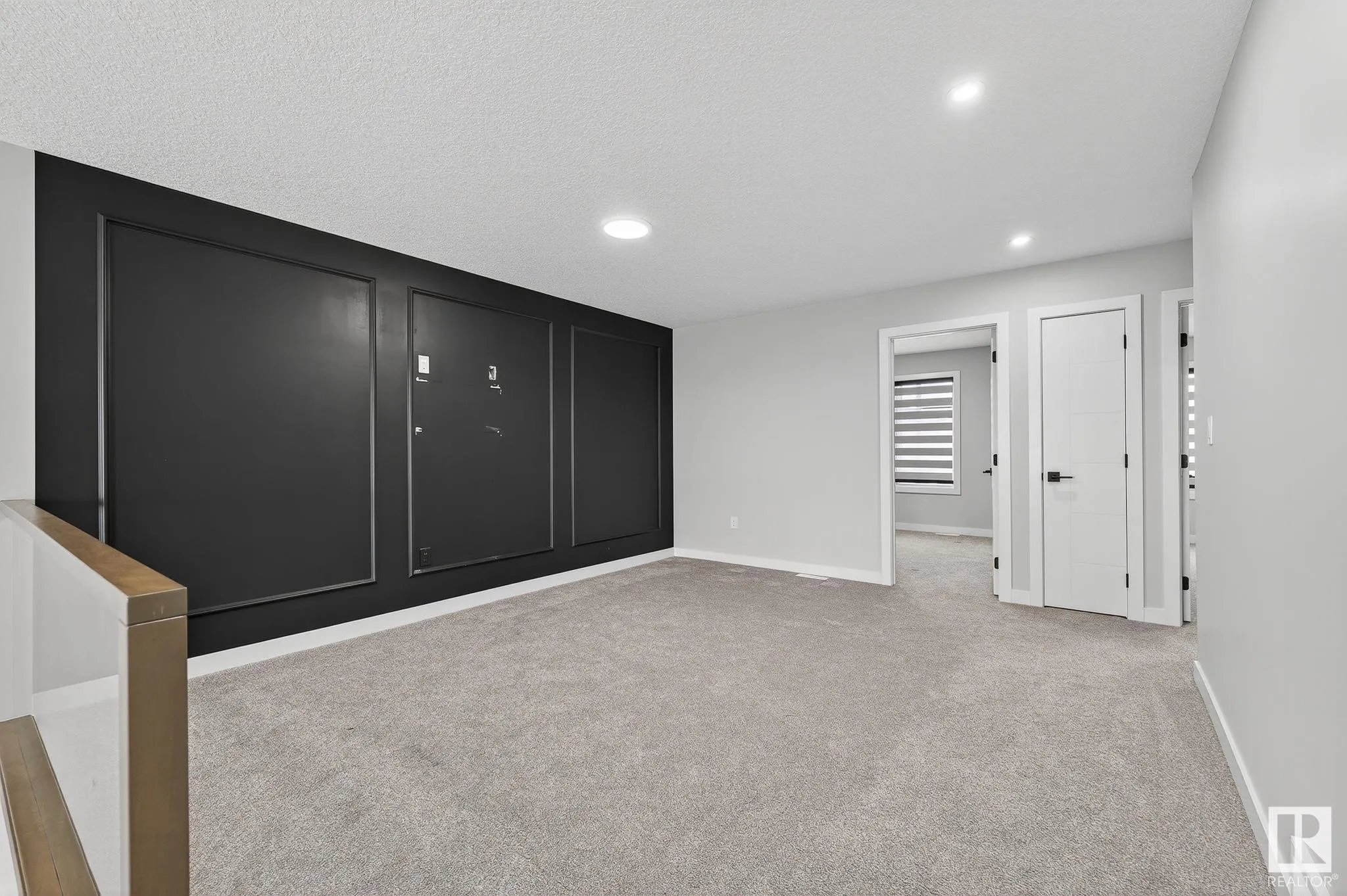 5323 KIMBALL Place