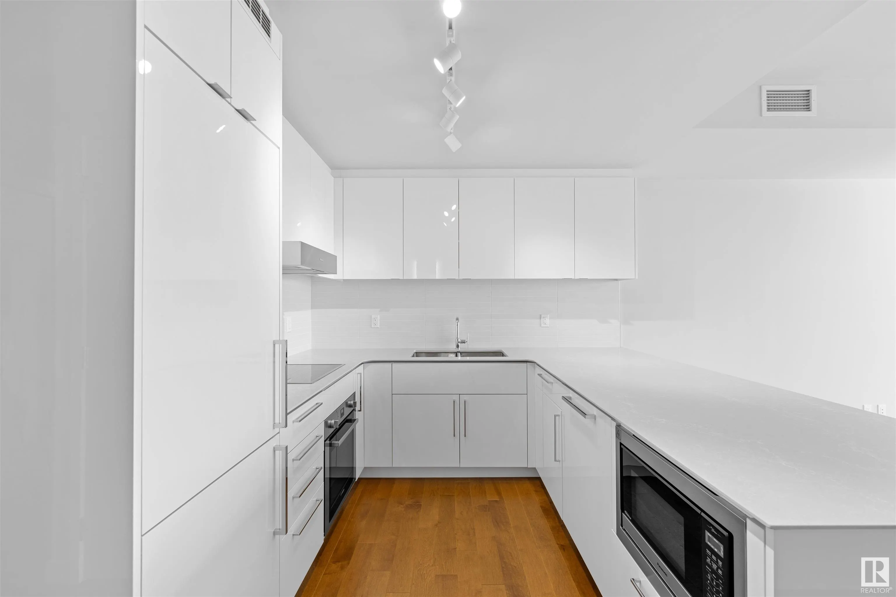 10360 102 Street