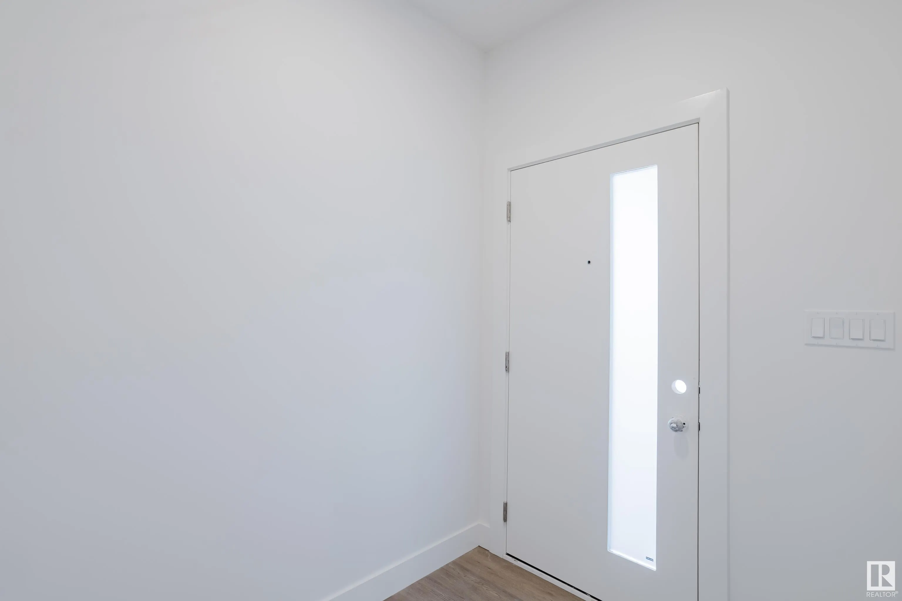 1851 Crossbill Loop