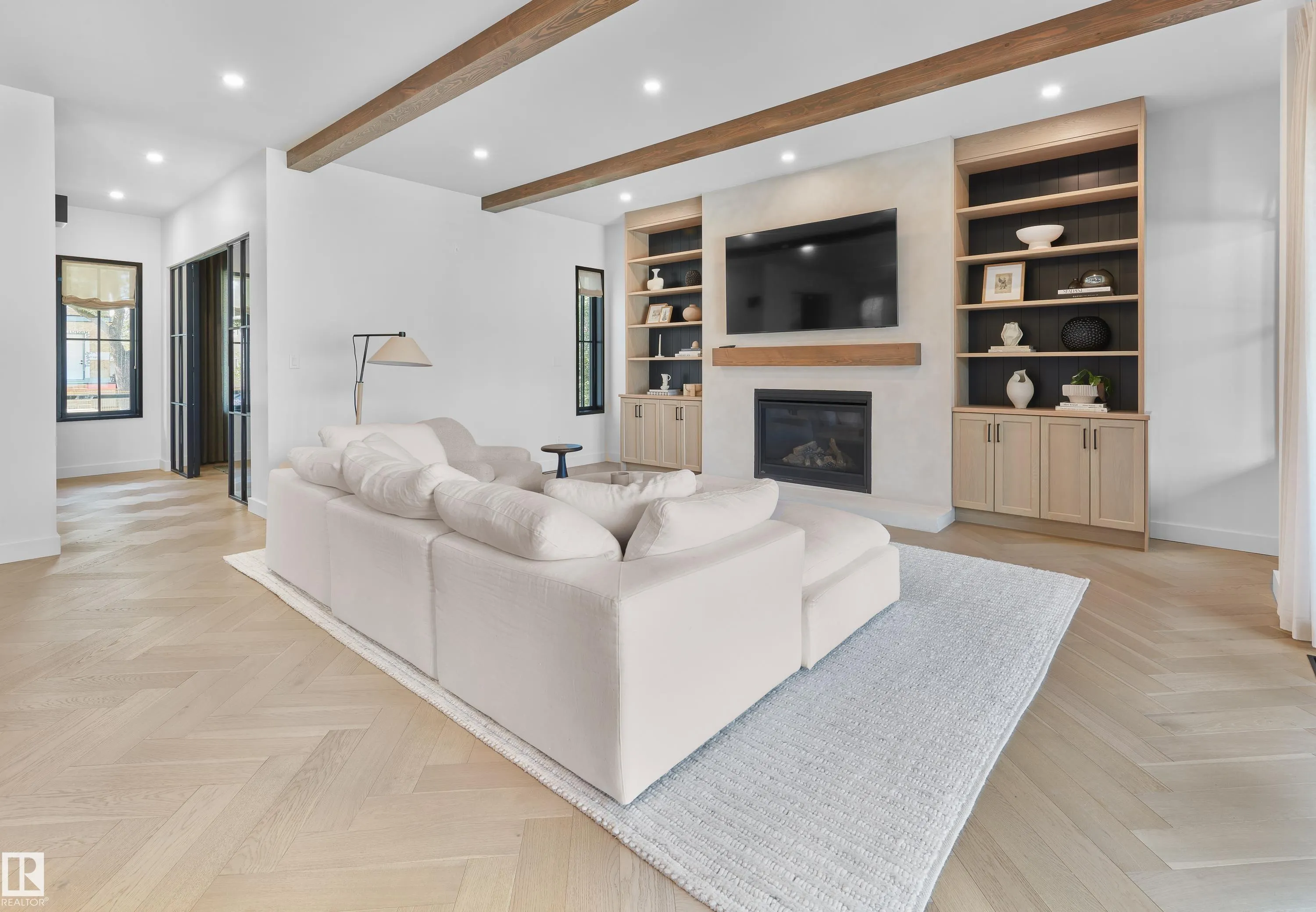 14018 104 Avenue