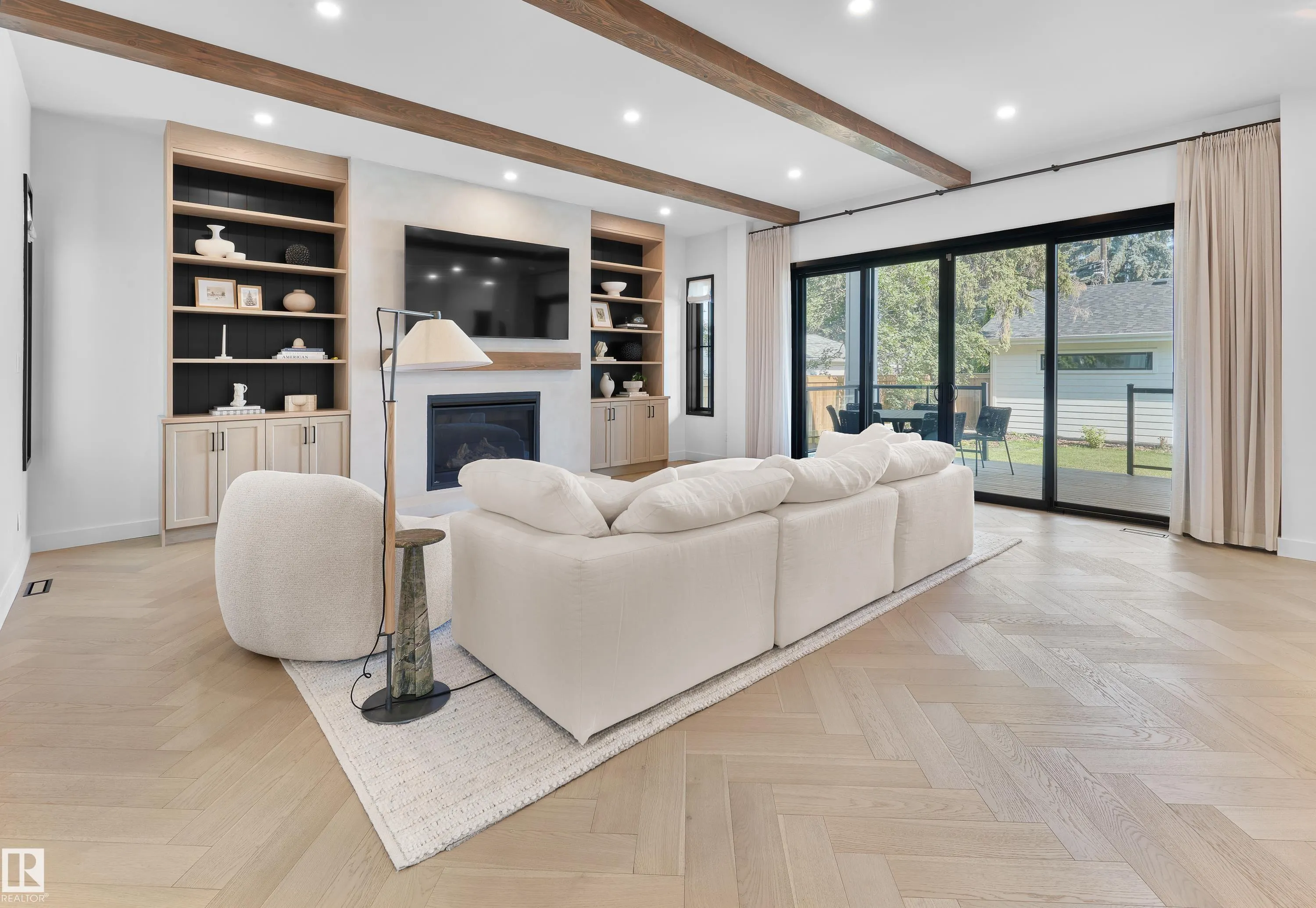 14018 104 Avenue
