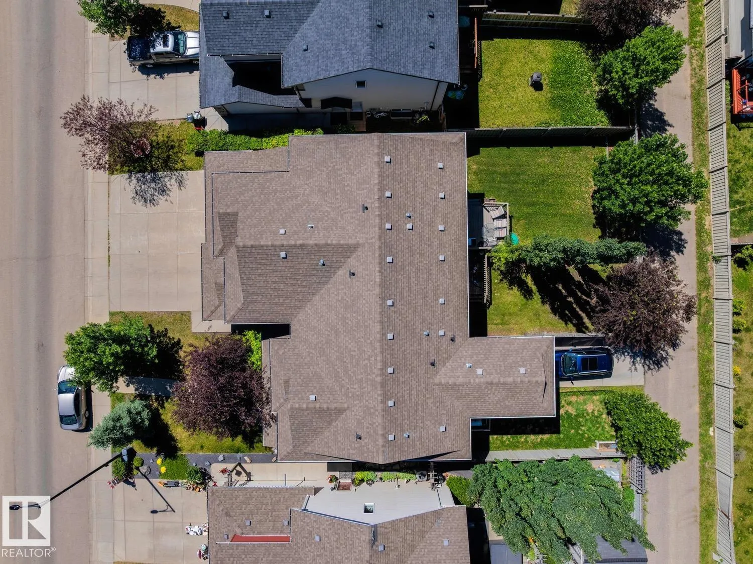 560 CHAPPELLE Drive