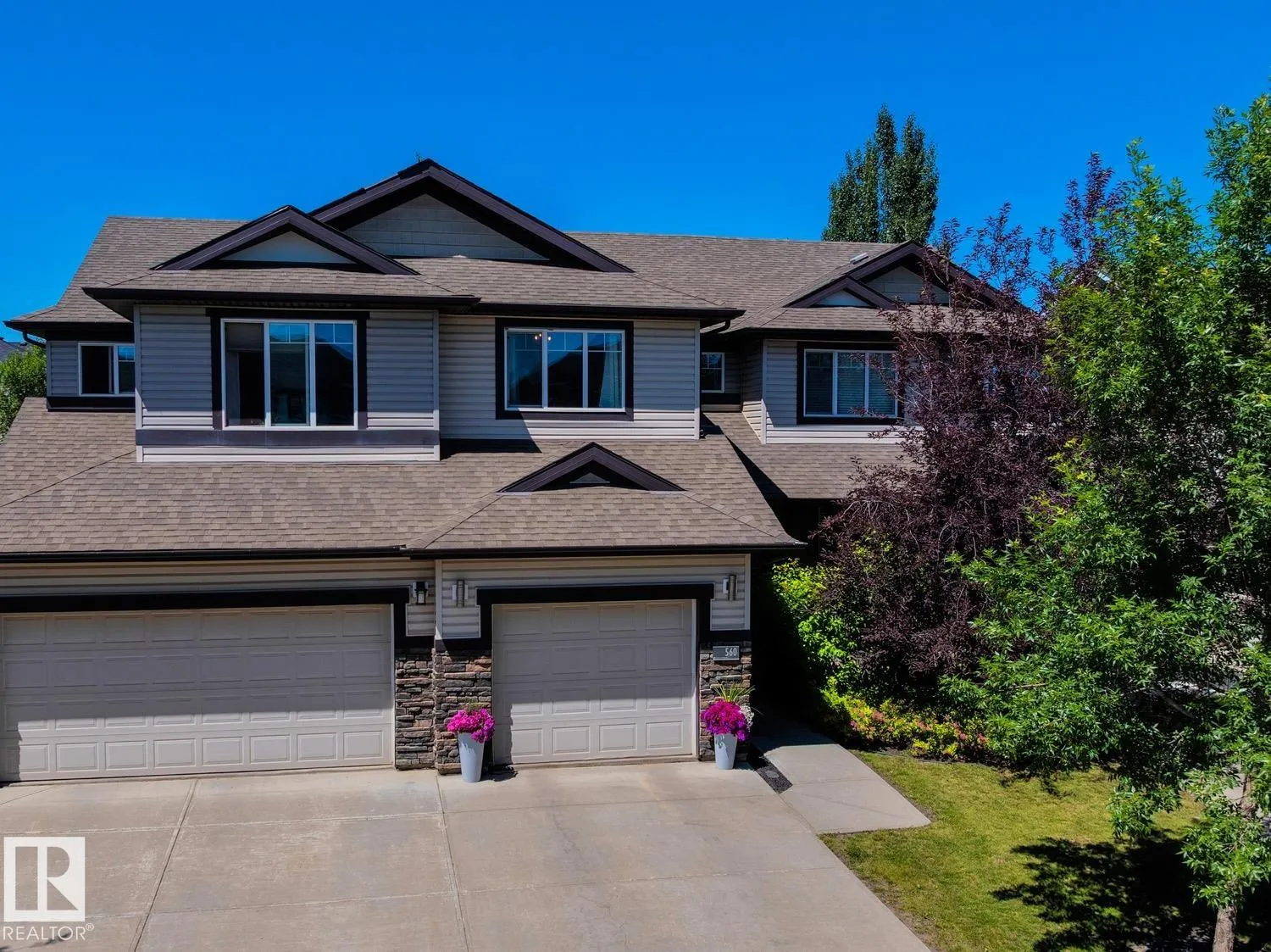 560 CHAPPELLE Drive