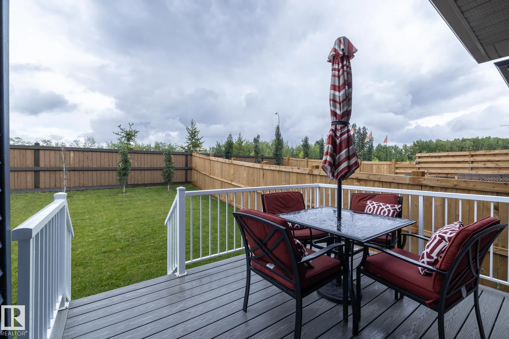 5117 Lark Crescent