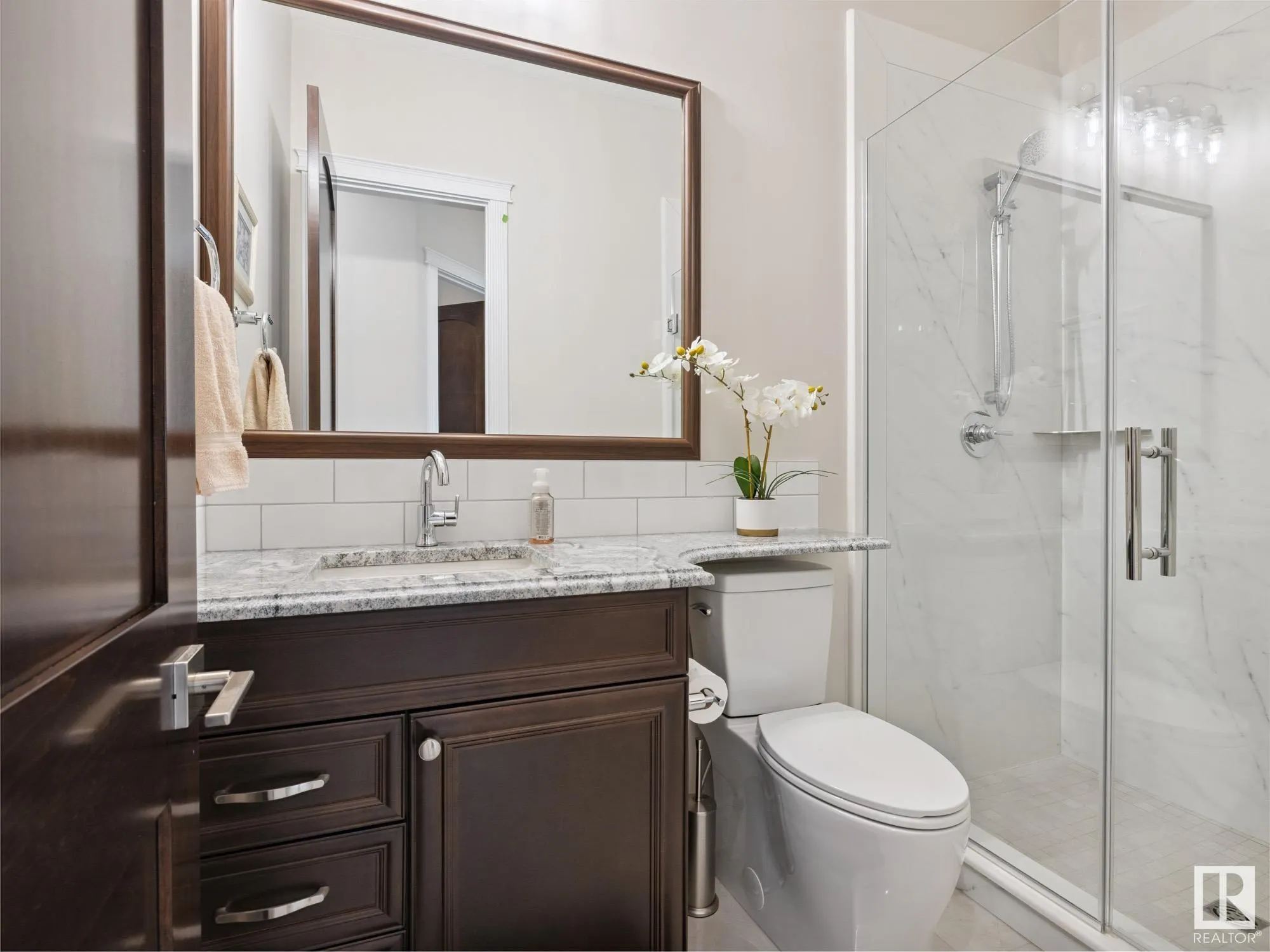 4707 WOOLSEY Common
