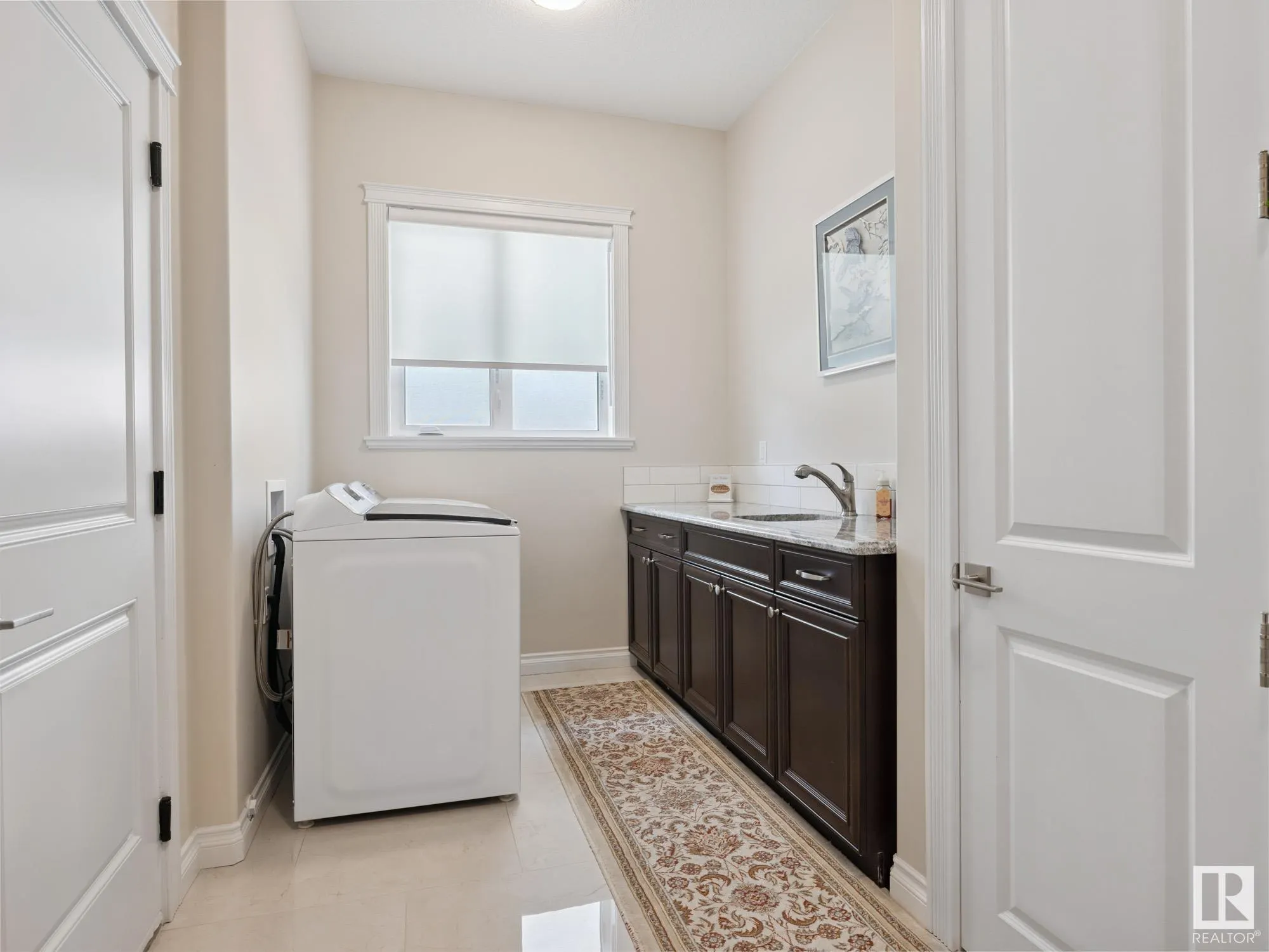 4707 WOOLSEY Common