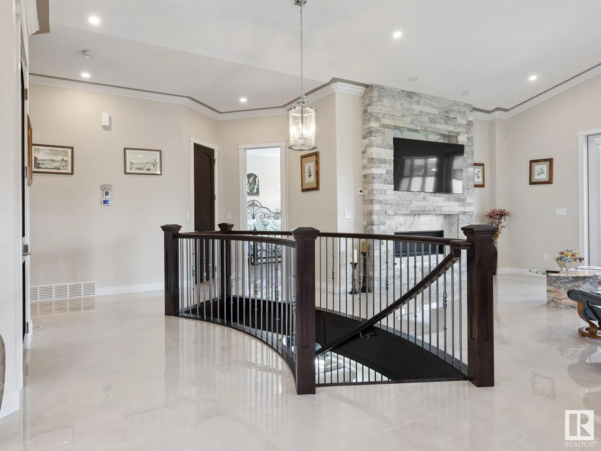 4707 WOOLSEY Common