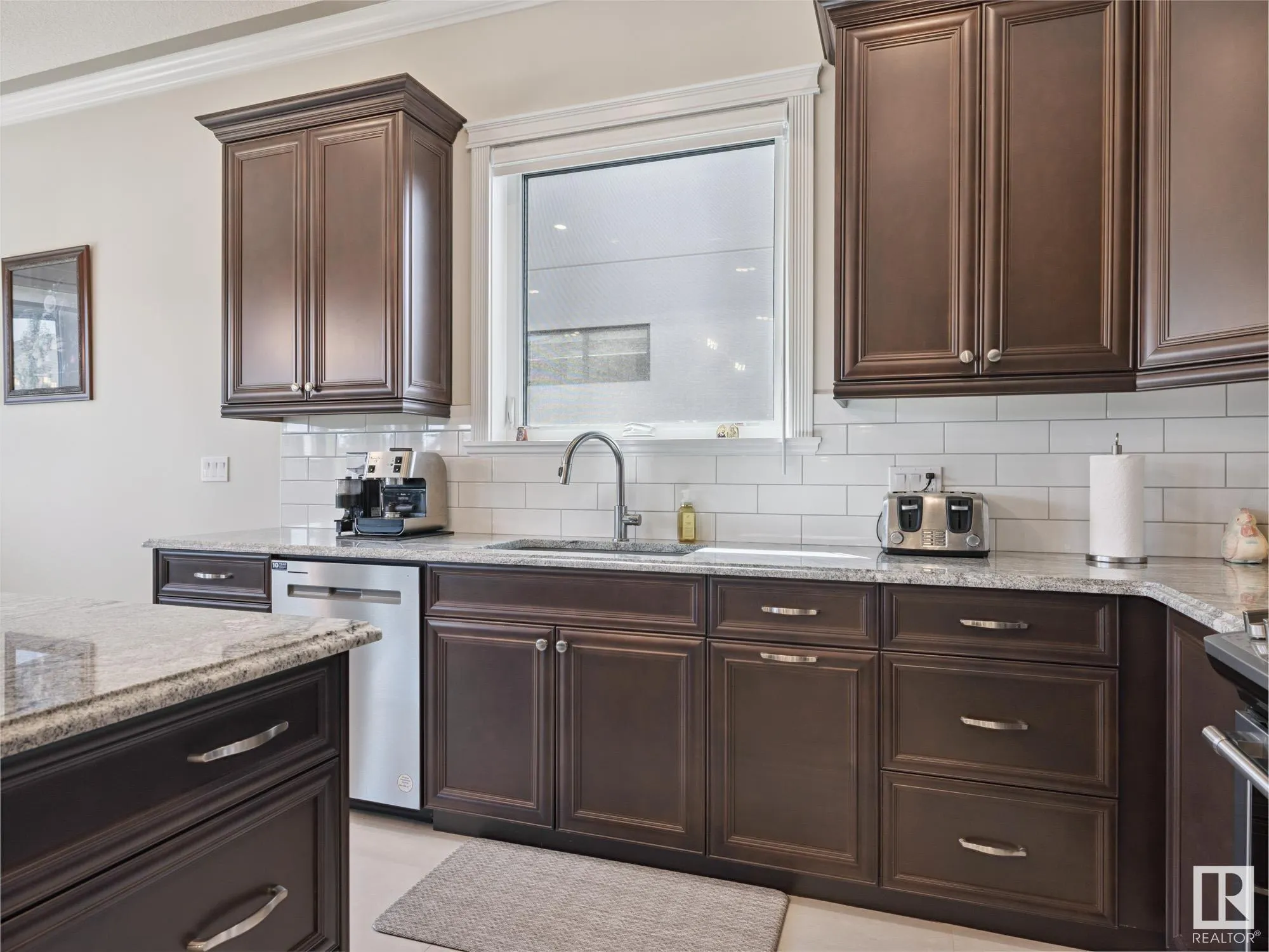 4707 WOOLSEY Common