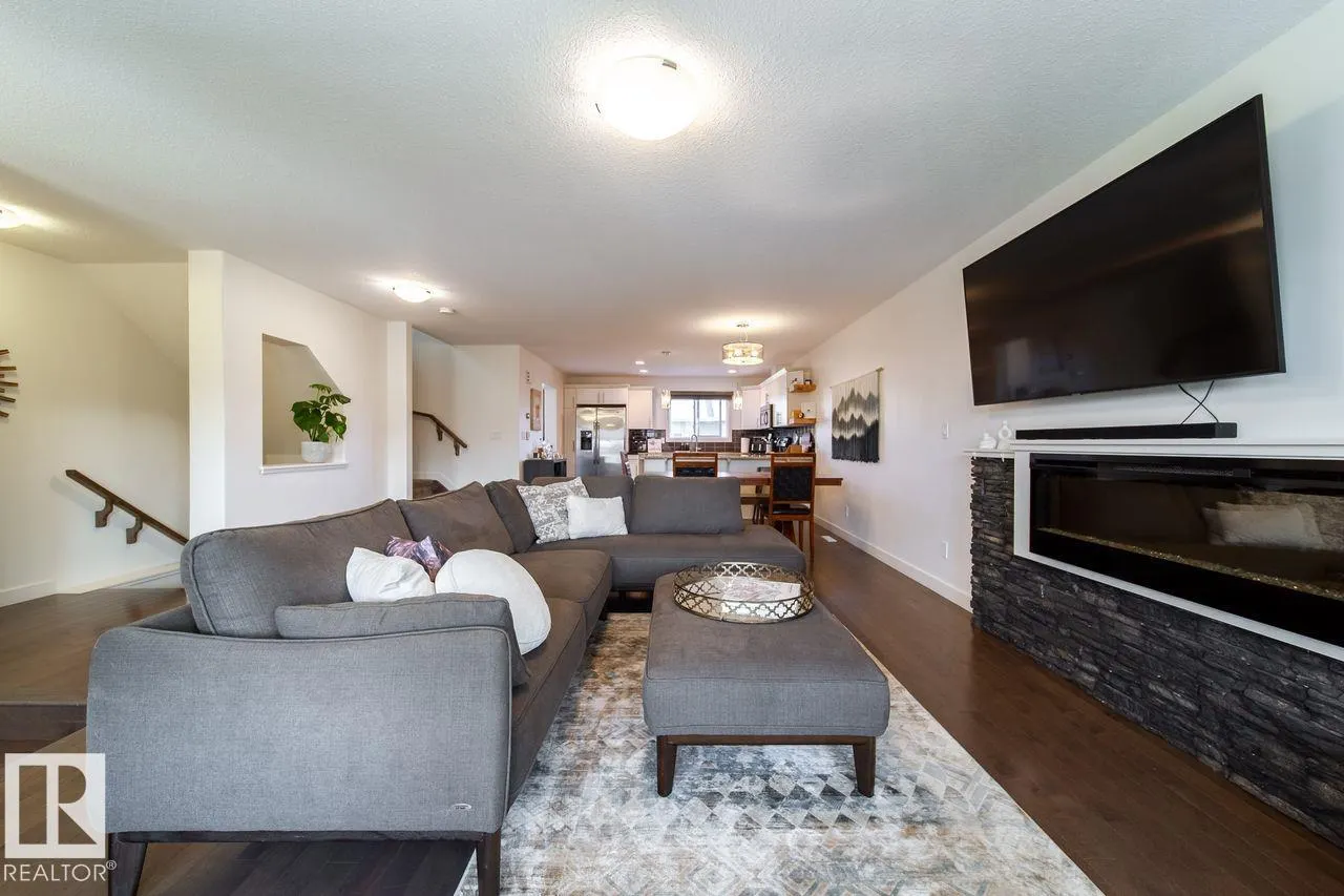 262 Robinson DR