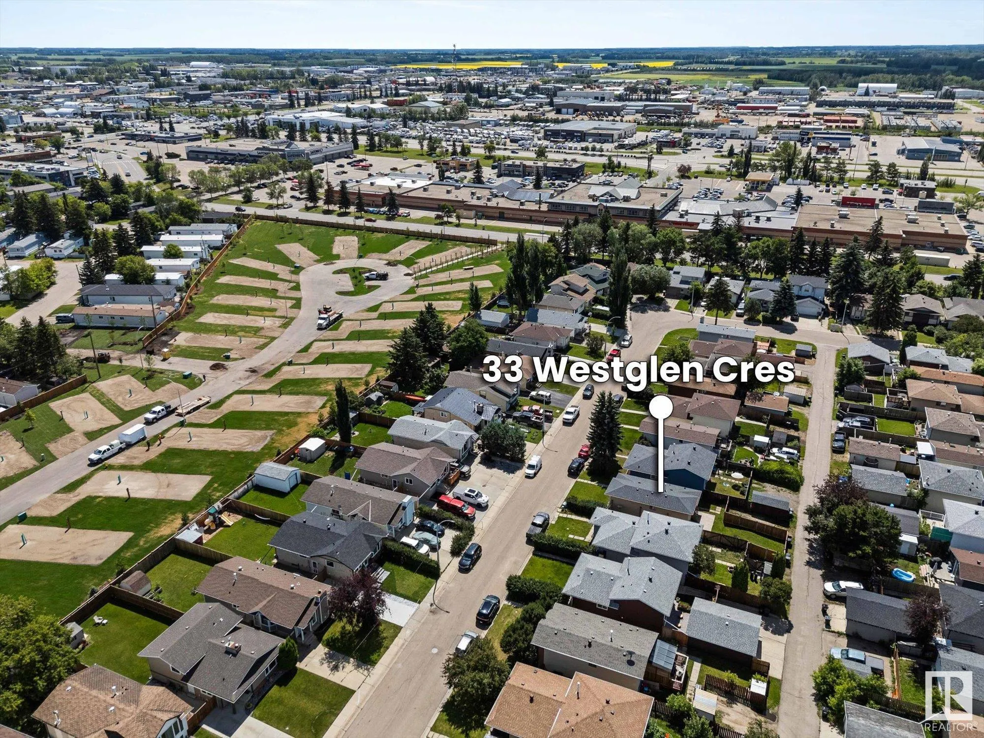 33 Westglen Crescent