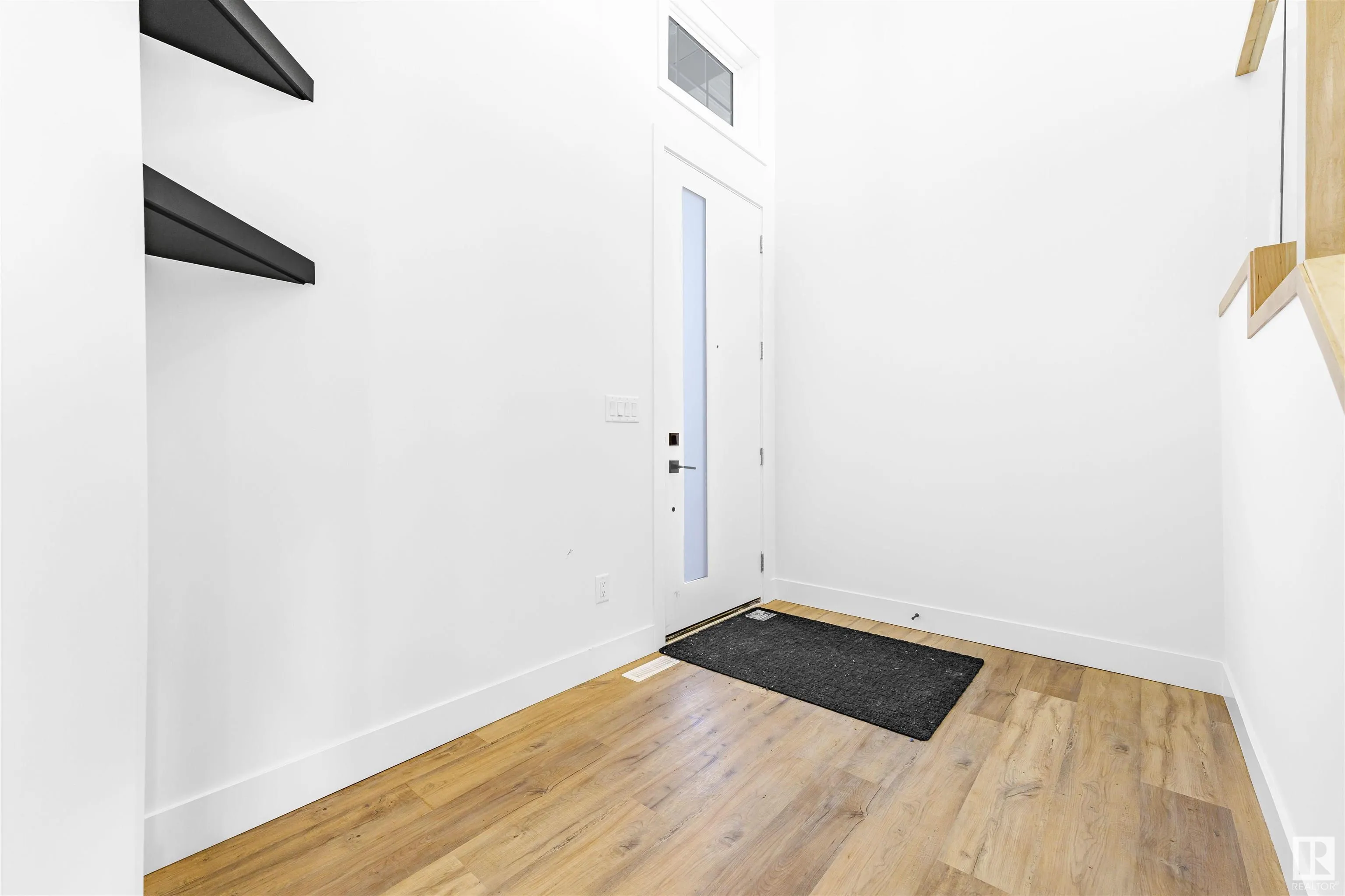 1780 WESTERRA Loop
