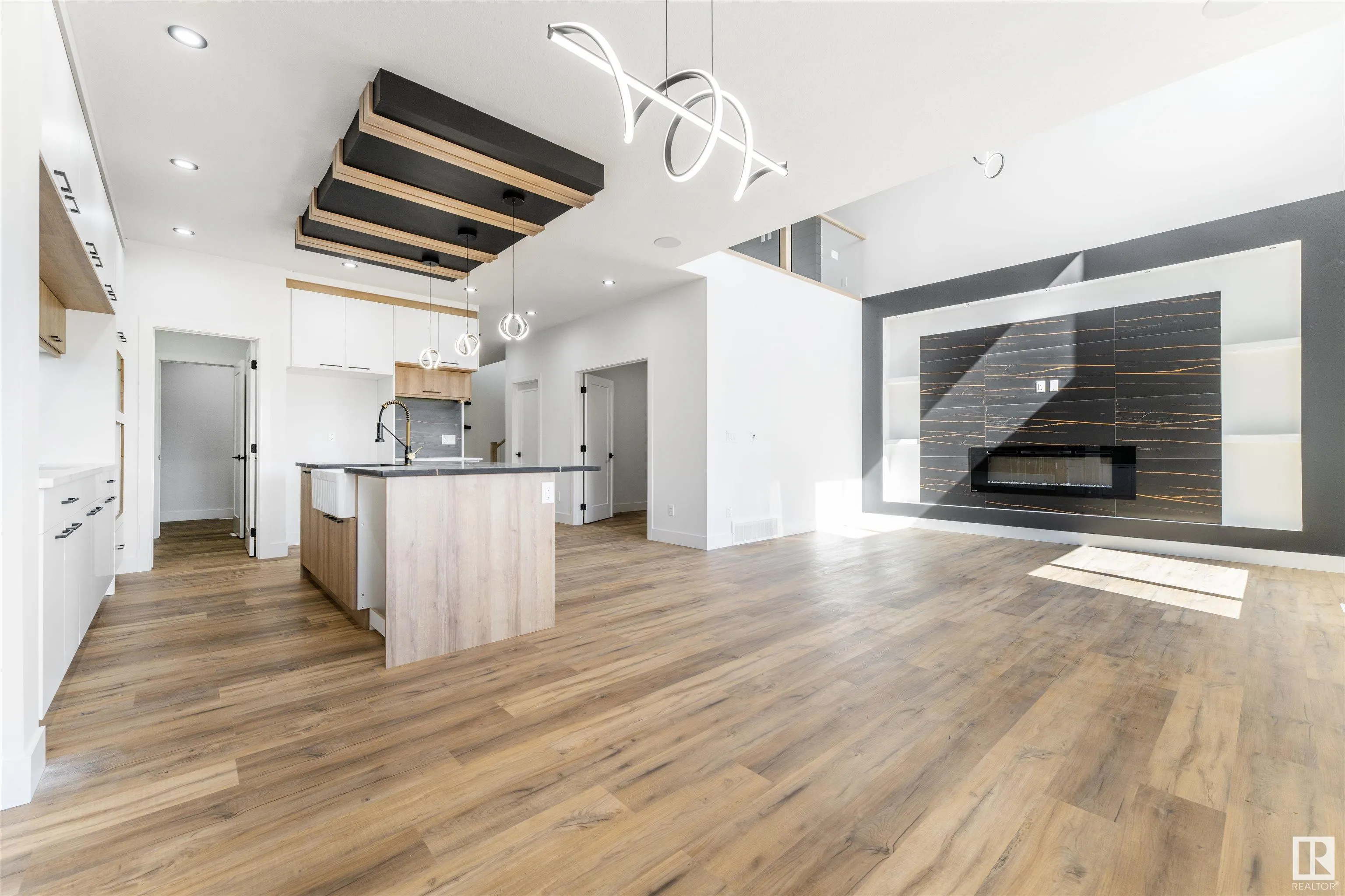 1780 WESTERRA Loop
