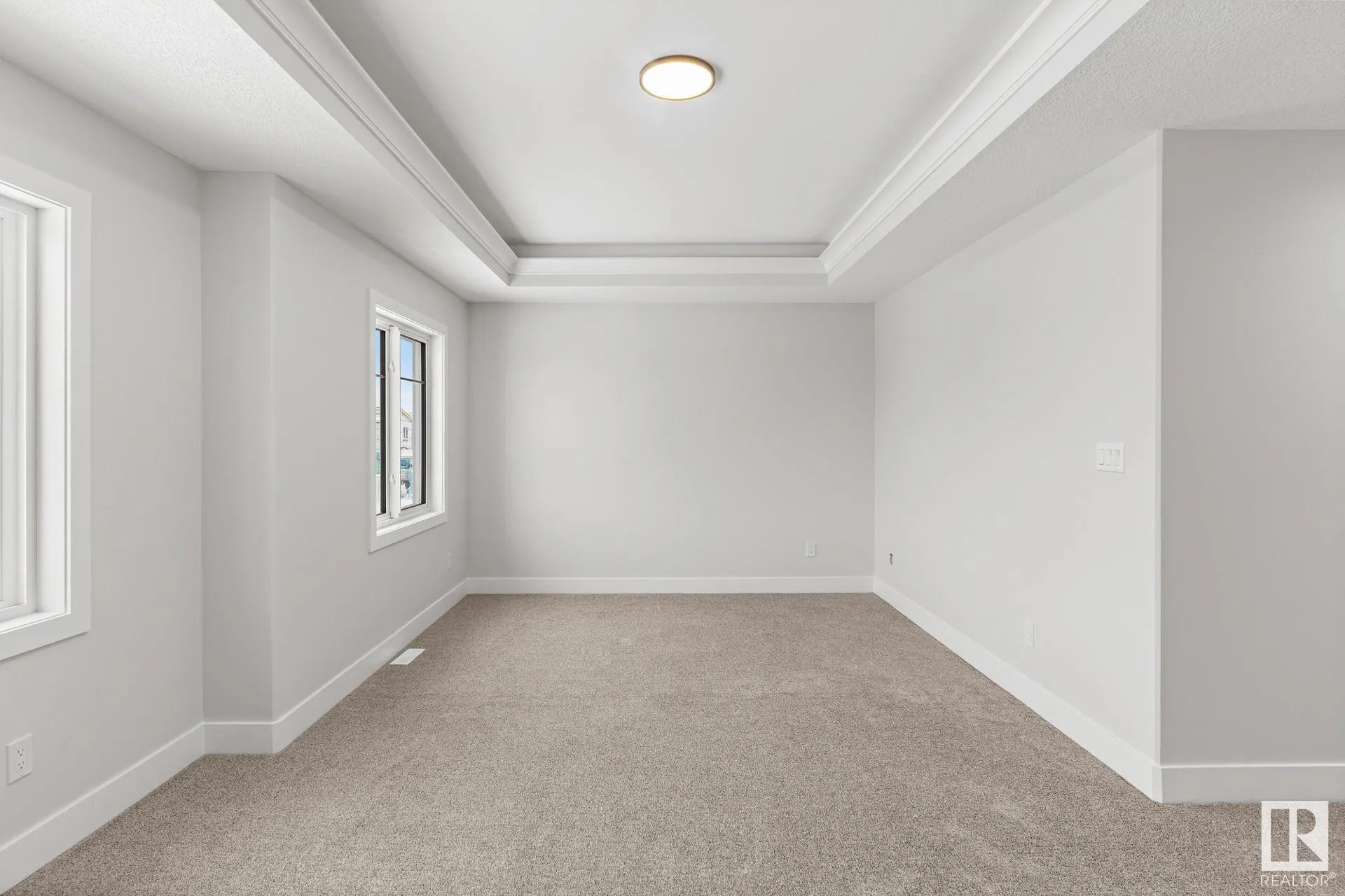 66 Hemingway Crescent