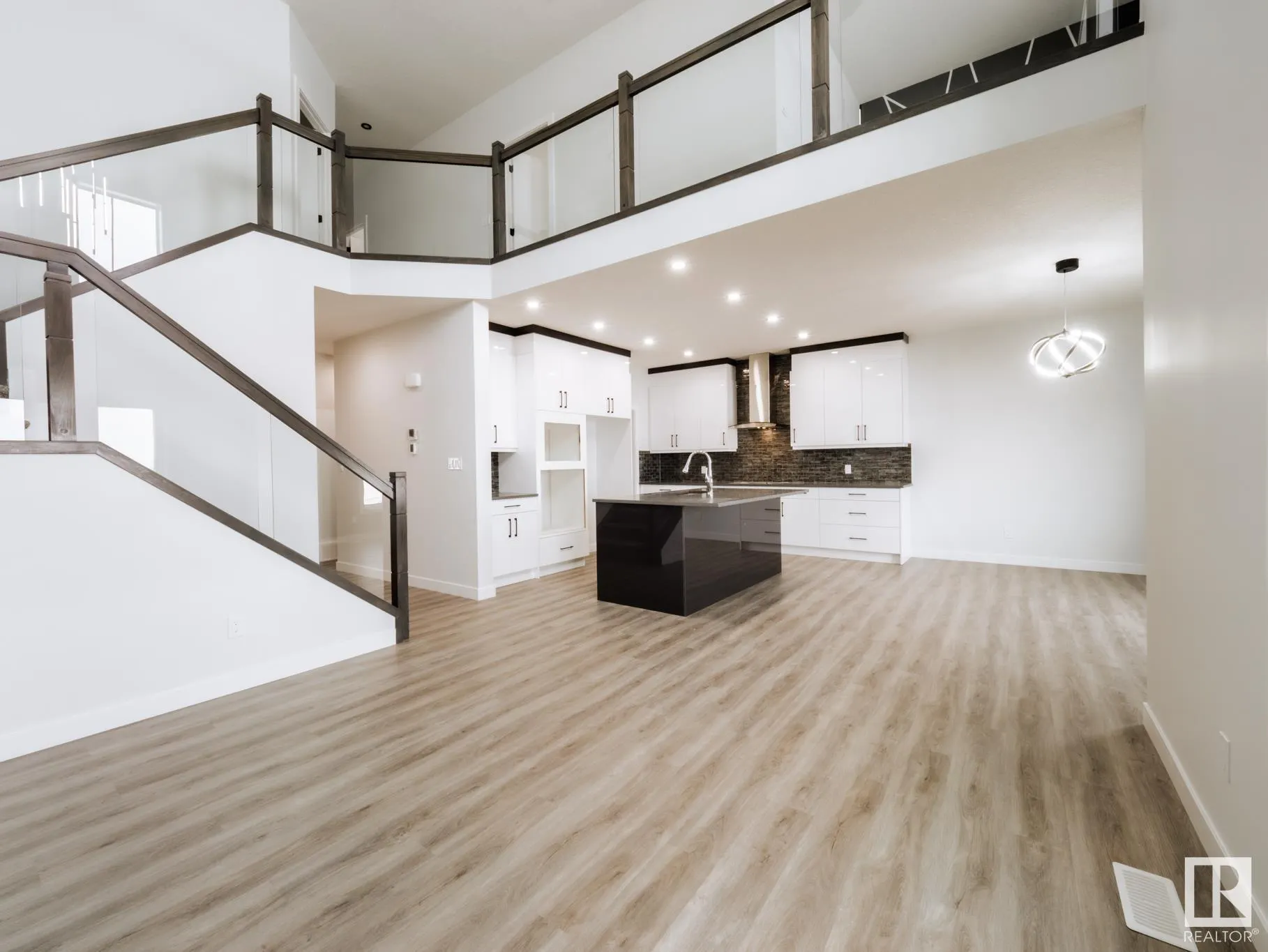 96 ELDRIDGE POINT