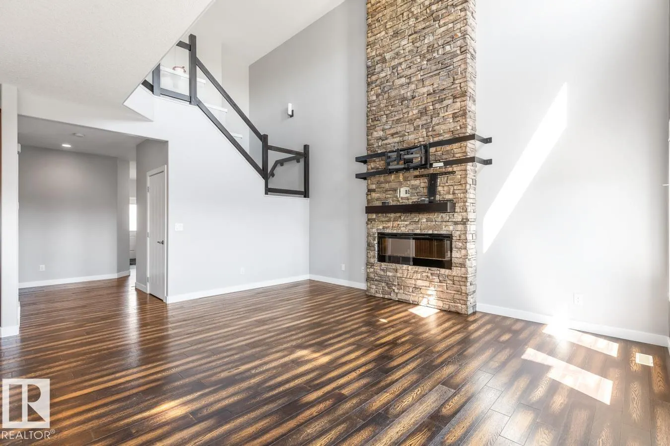 3 SANDALWOOD Place