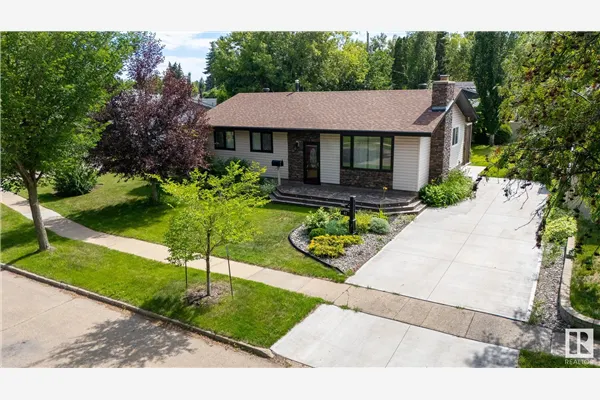 47 SALISBURY Avenue