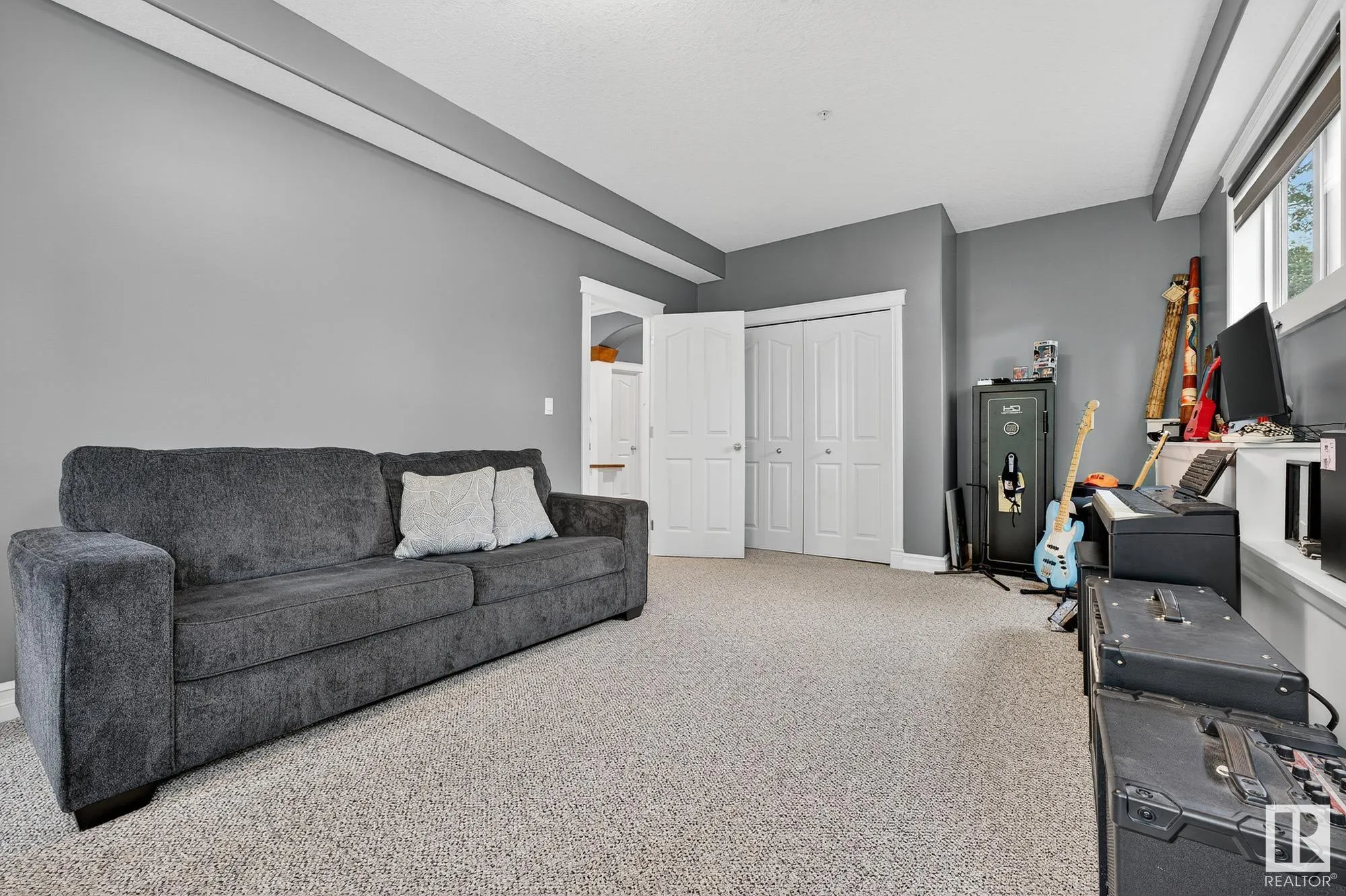 53217 RGE ROAD 263