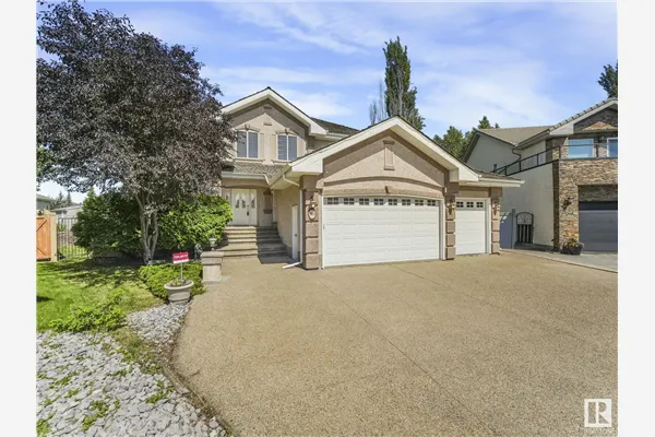328 WHISTON Close
