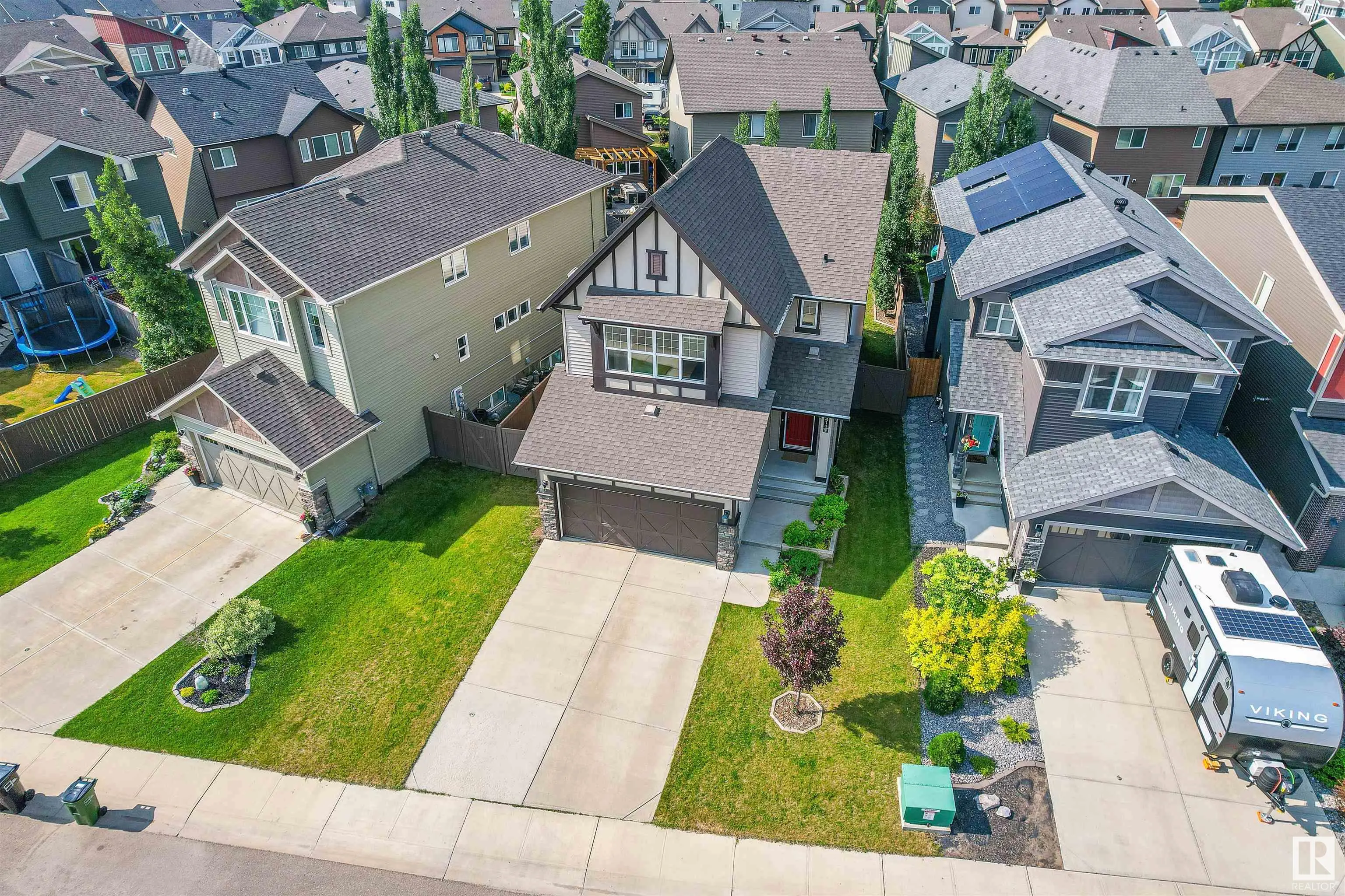 3411 PARKER Loop