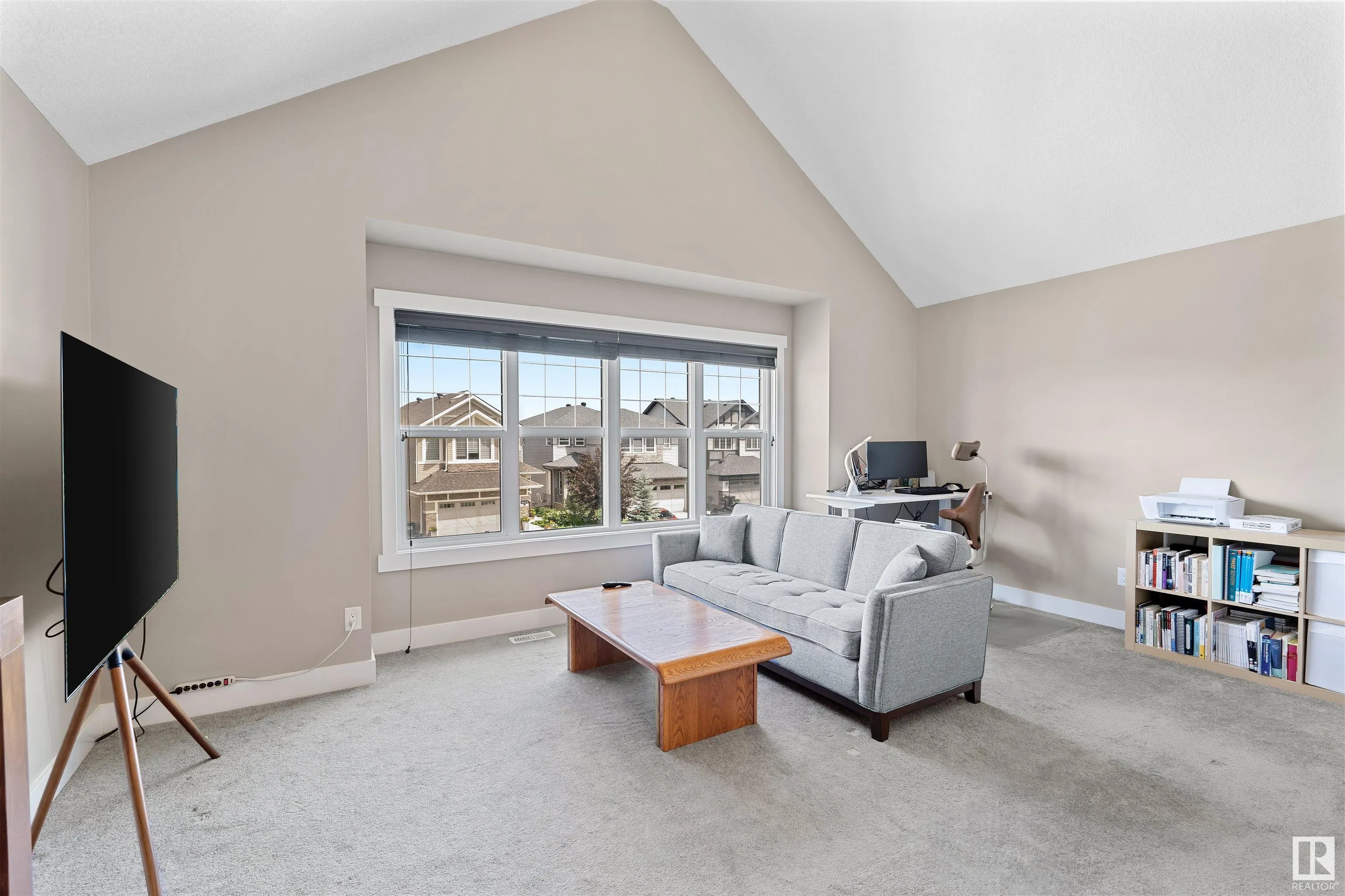 3411 PARKER Loop