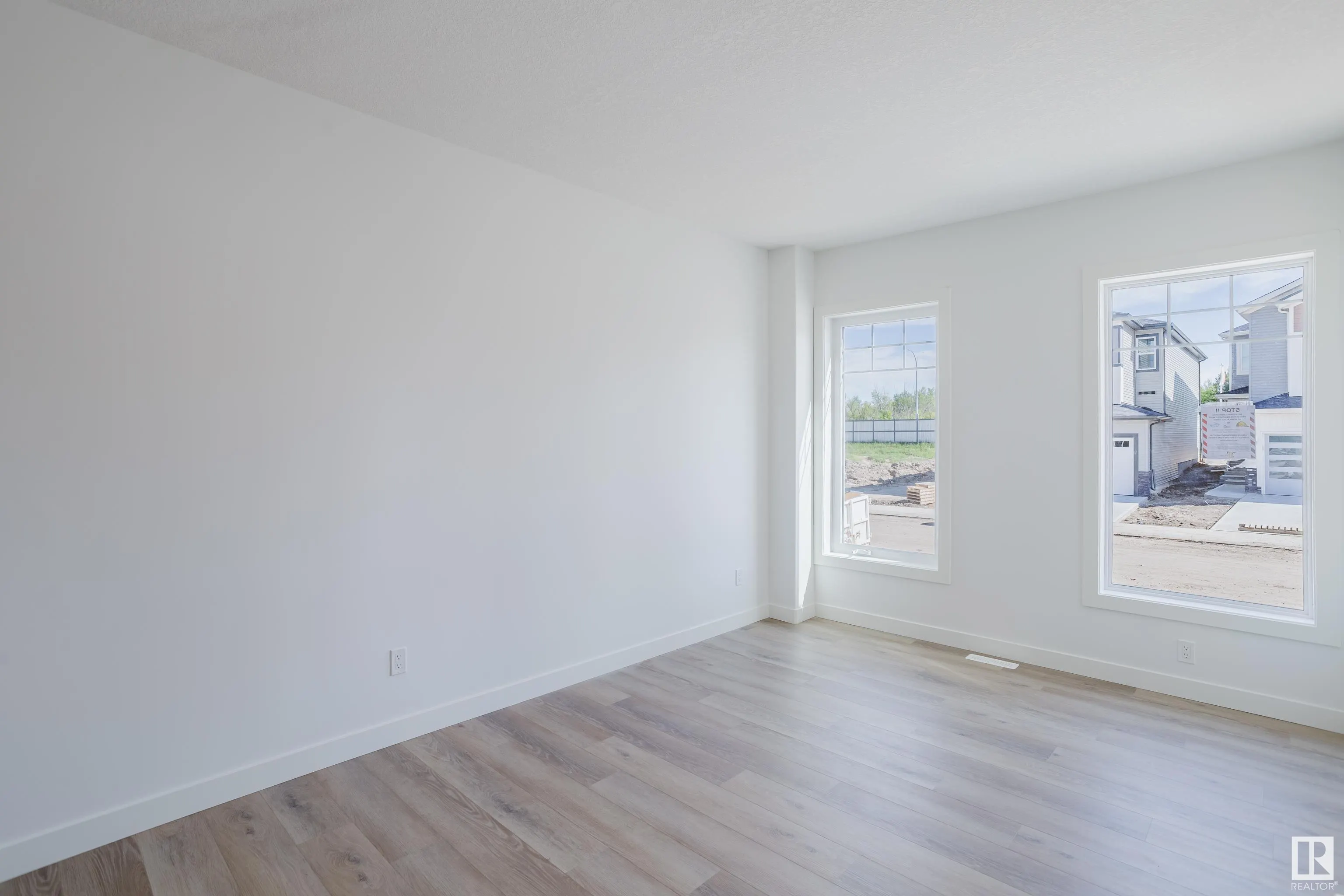 263 Munn Way