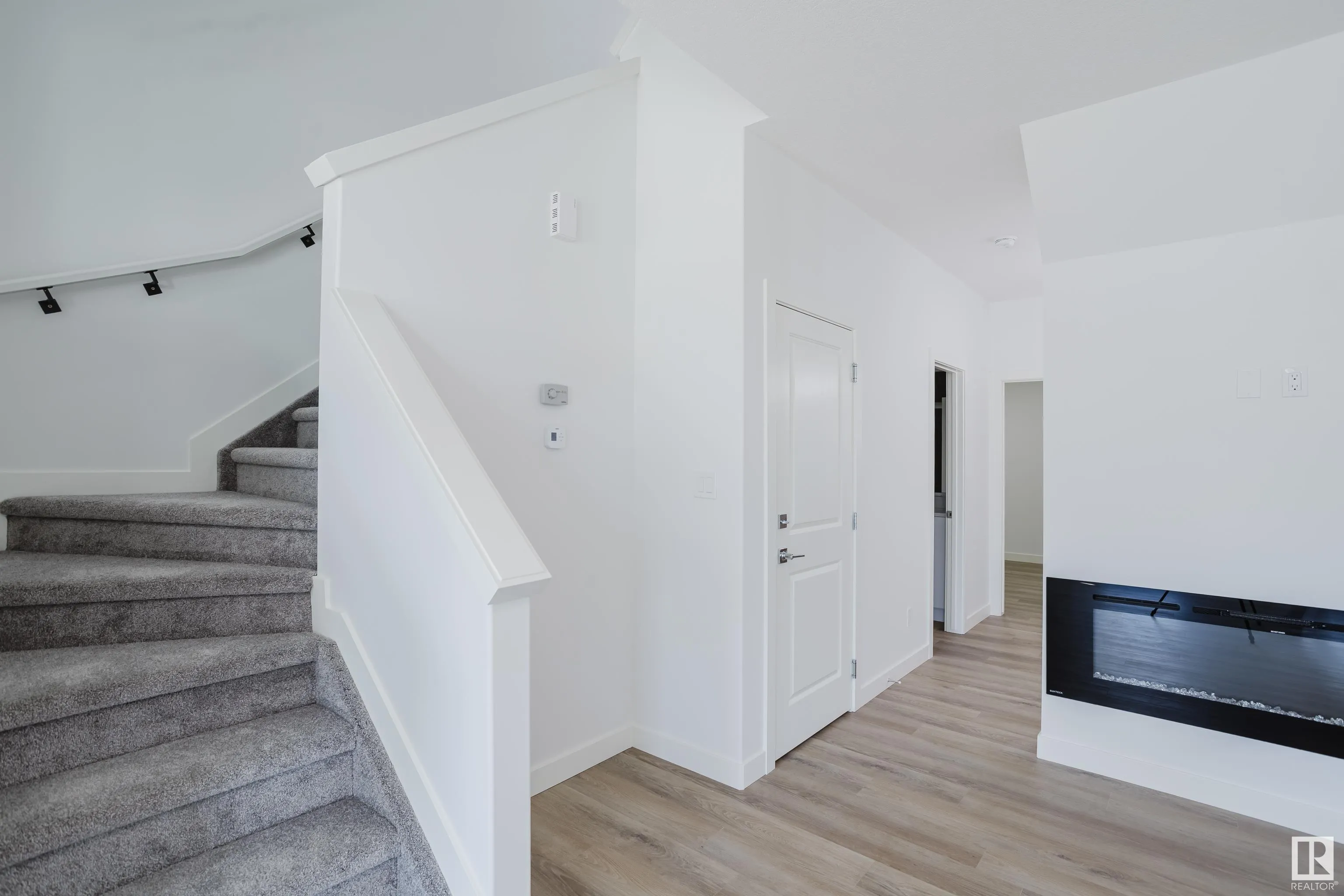 263 Munn Way