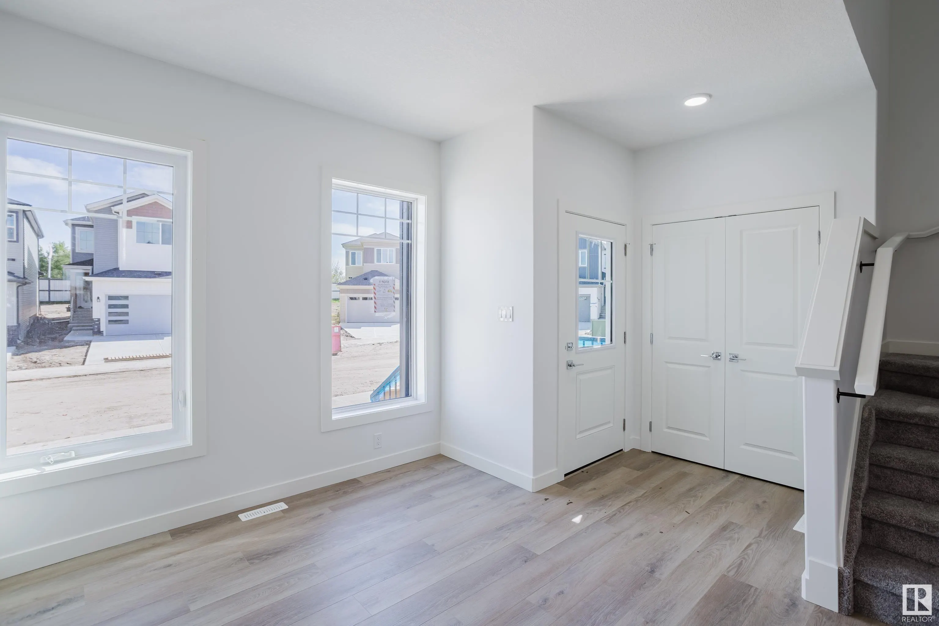 263 Munn Way