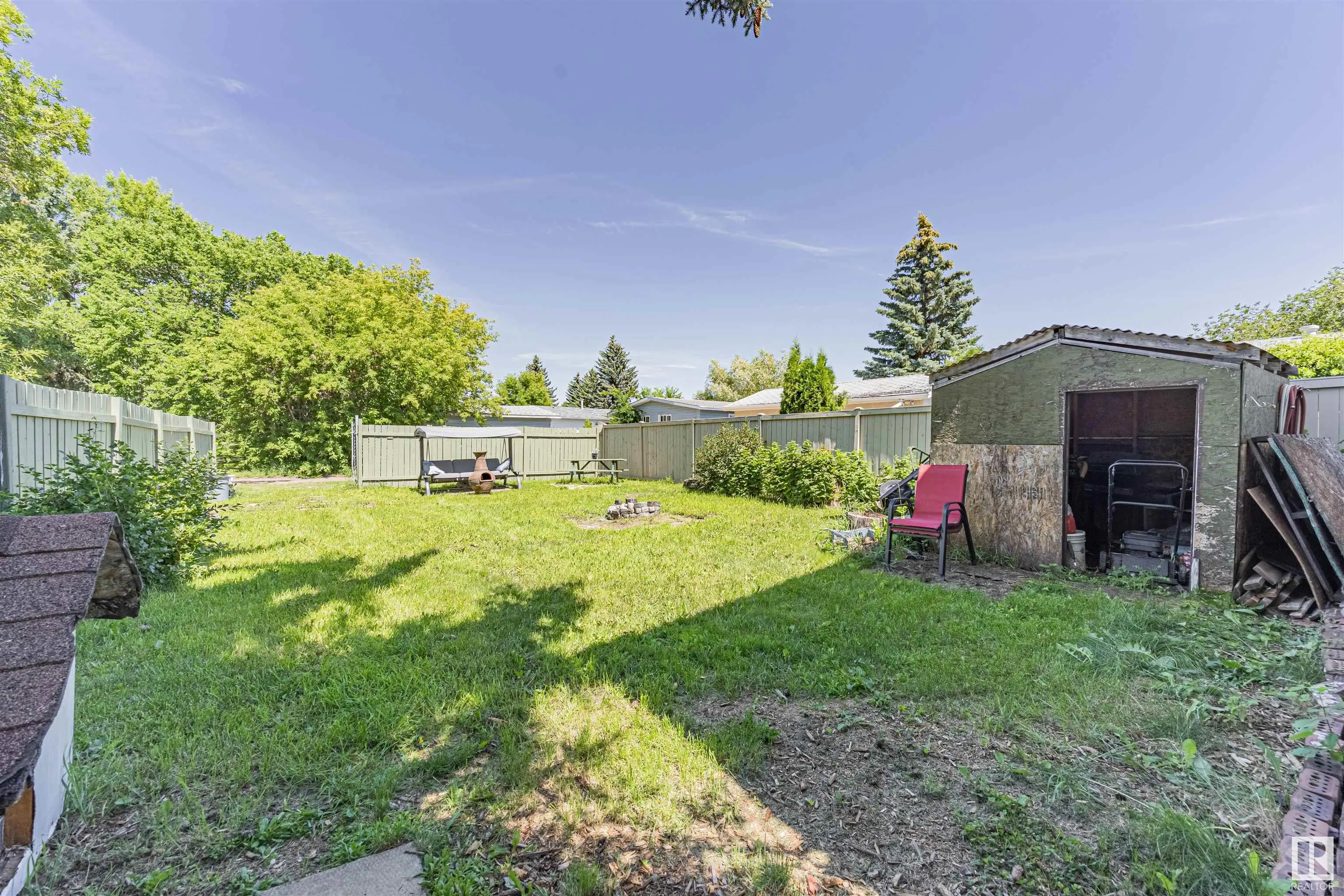 296 KNOTTWOOD North Road