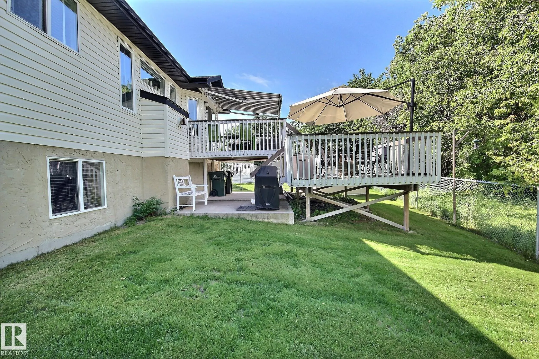 428 RAINBOW Crescent