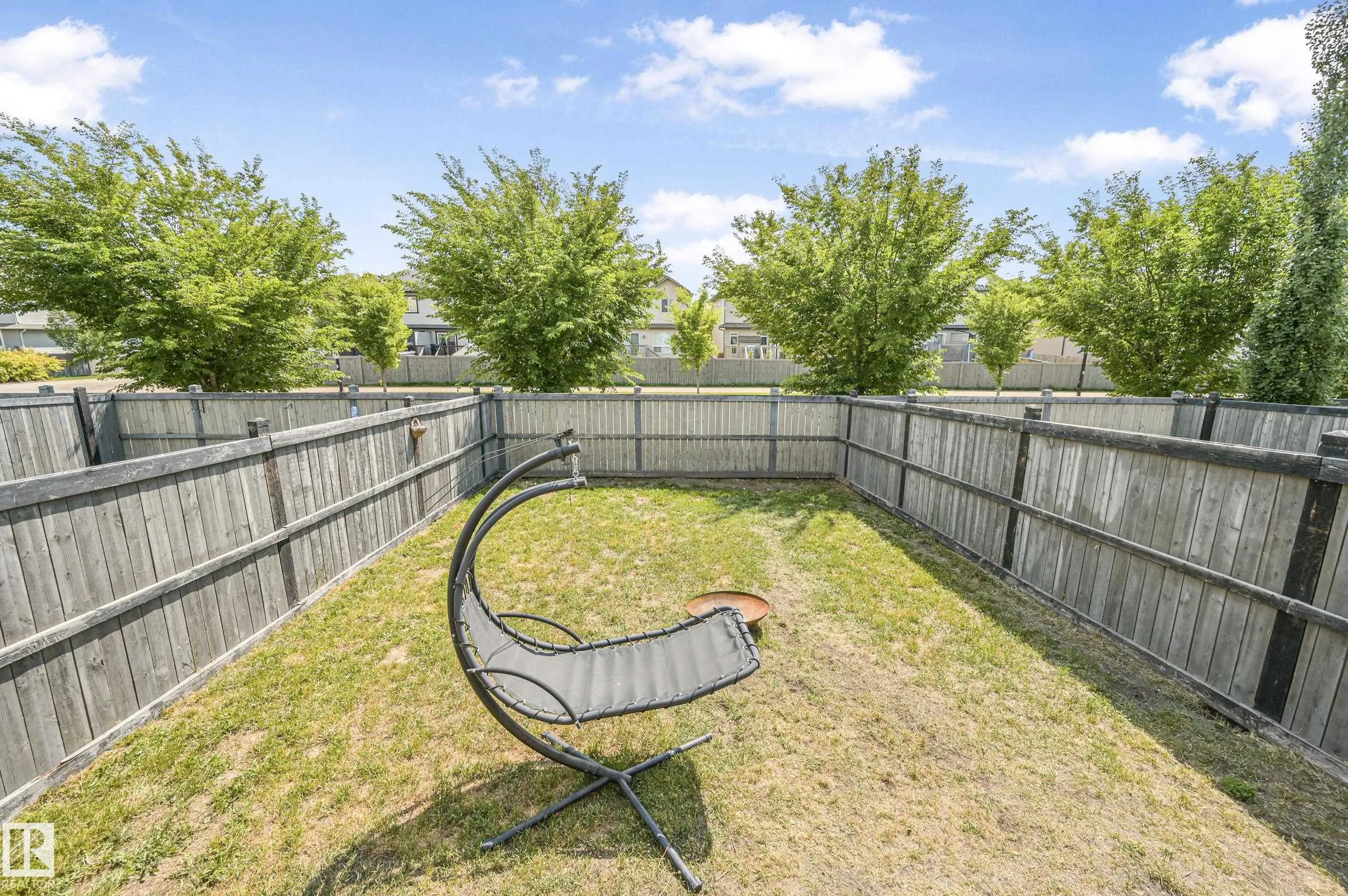 85 KEYSTONE Crescent