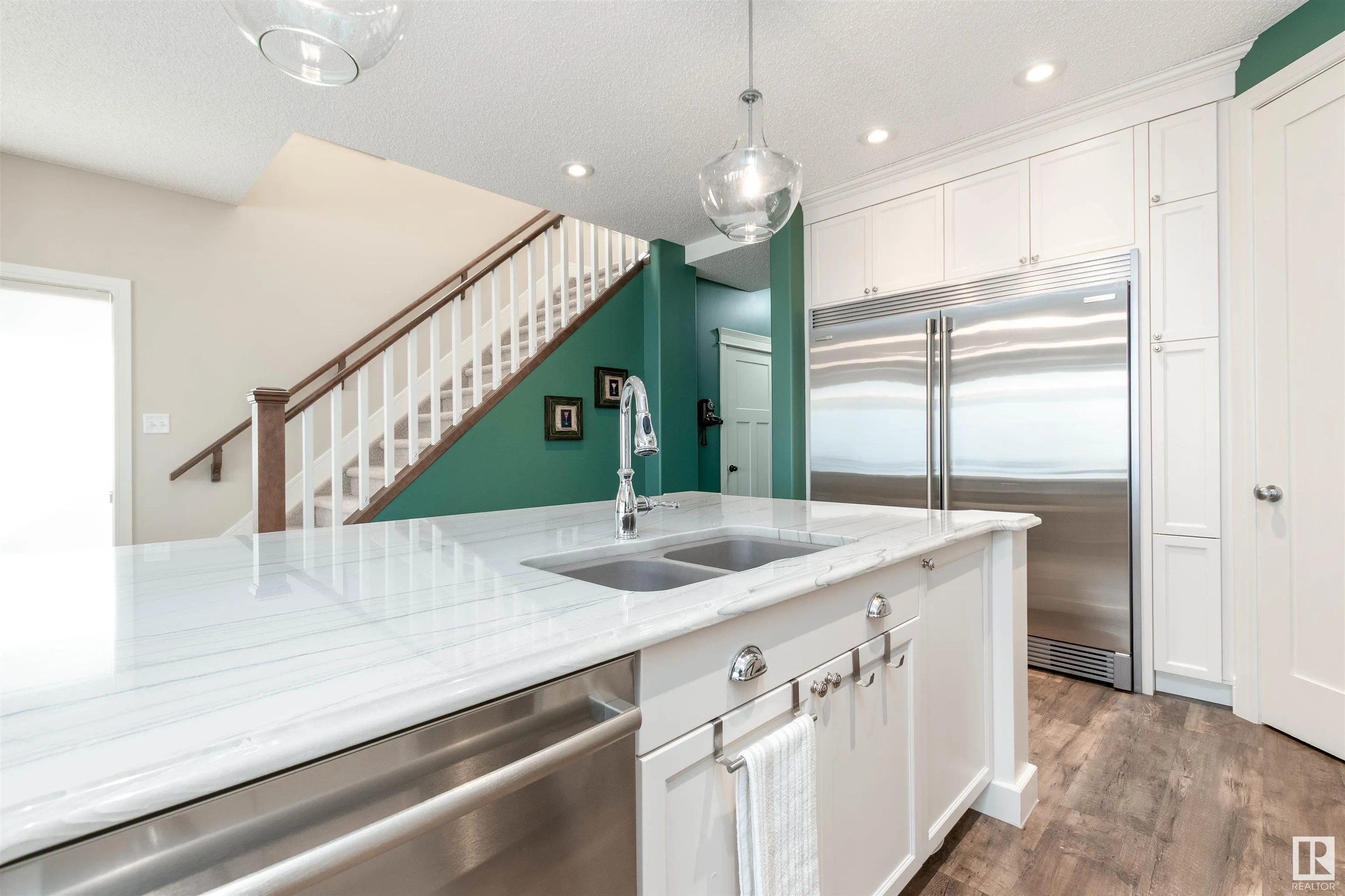3687 WESTCLIFF Way