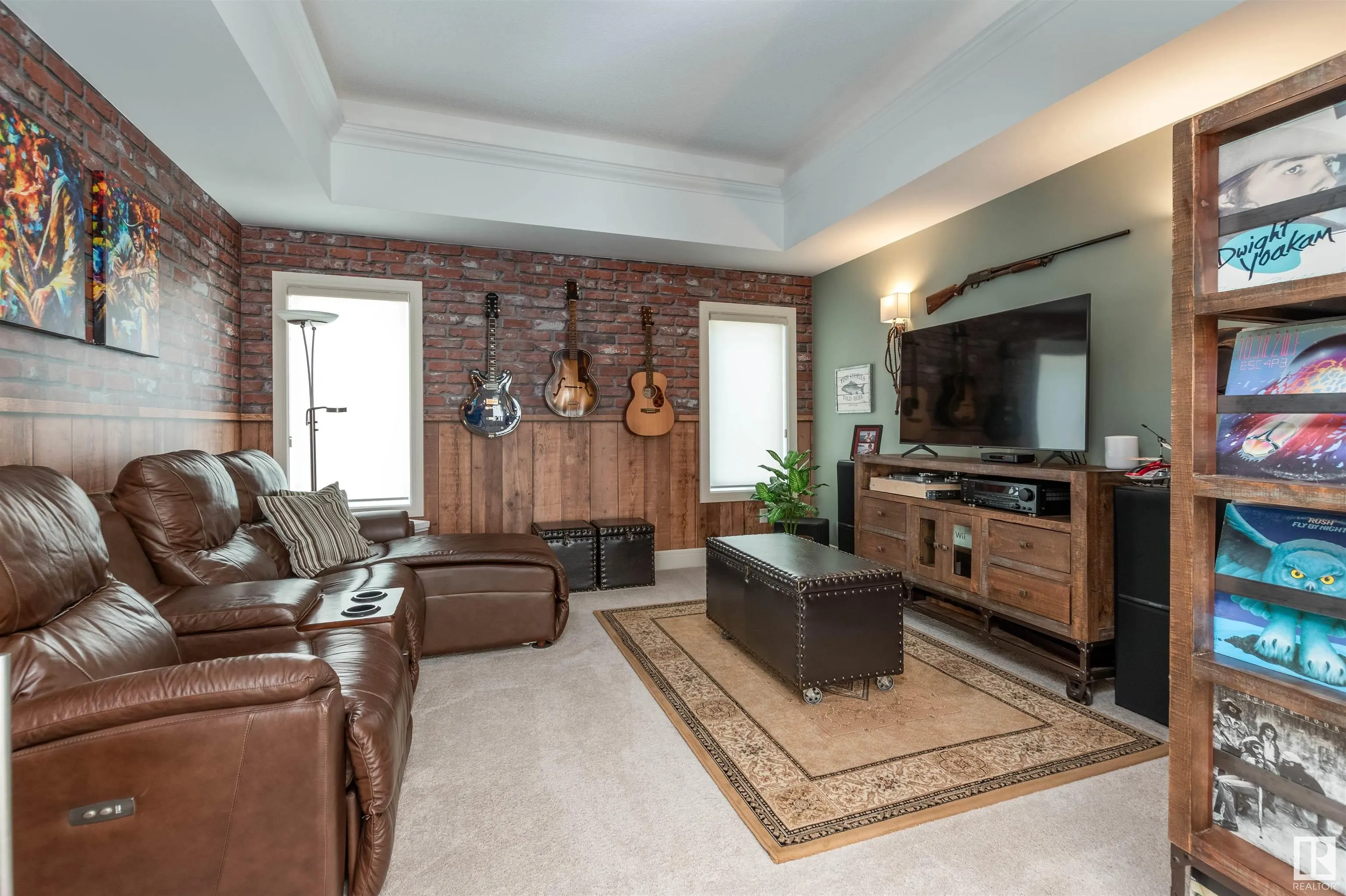 3687 WESTCLIFF Way
