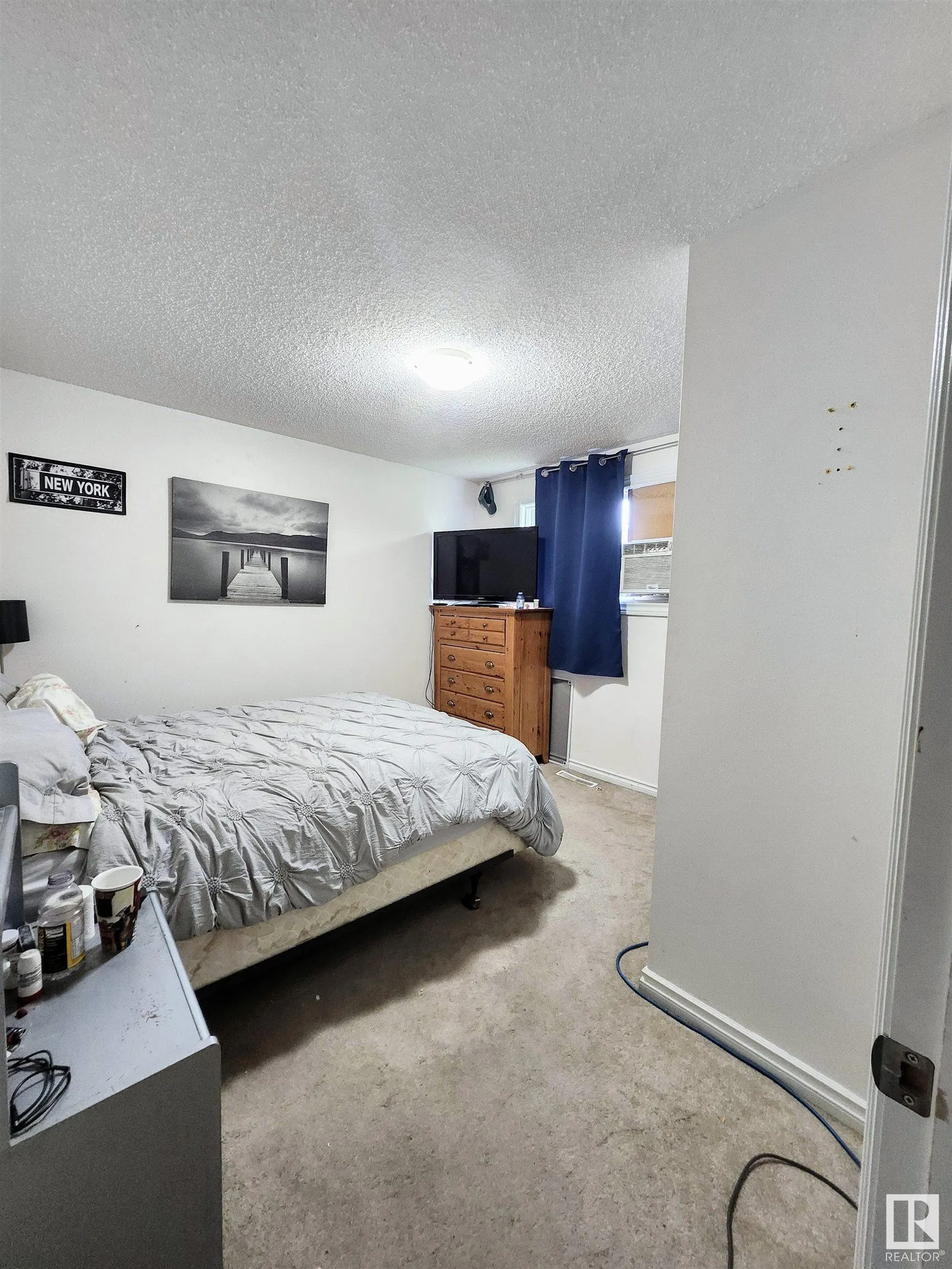 16 RAVEN Drive