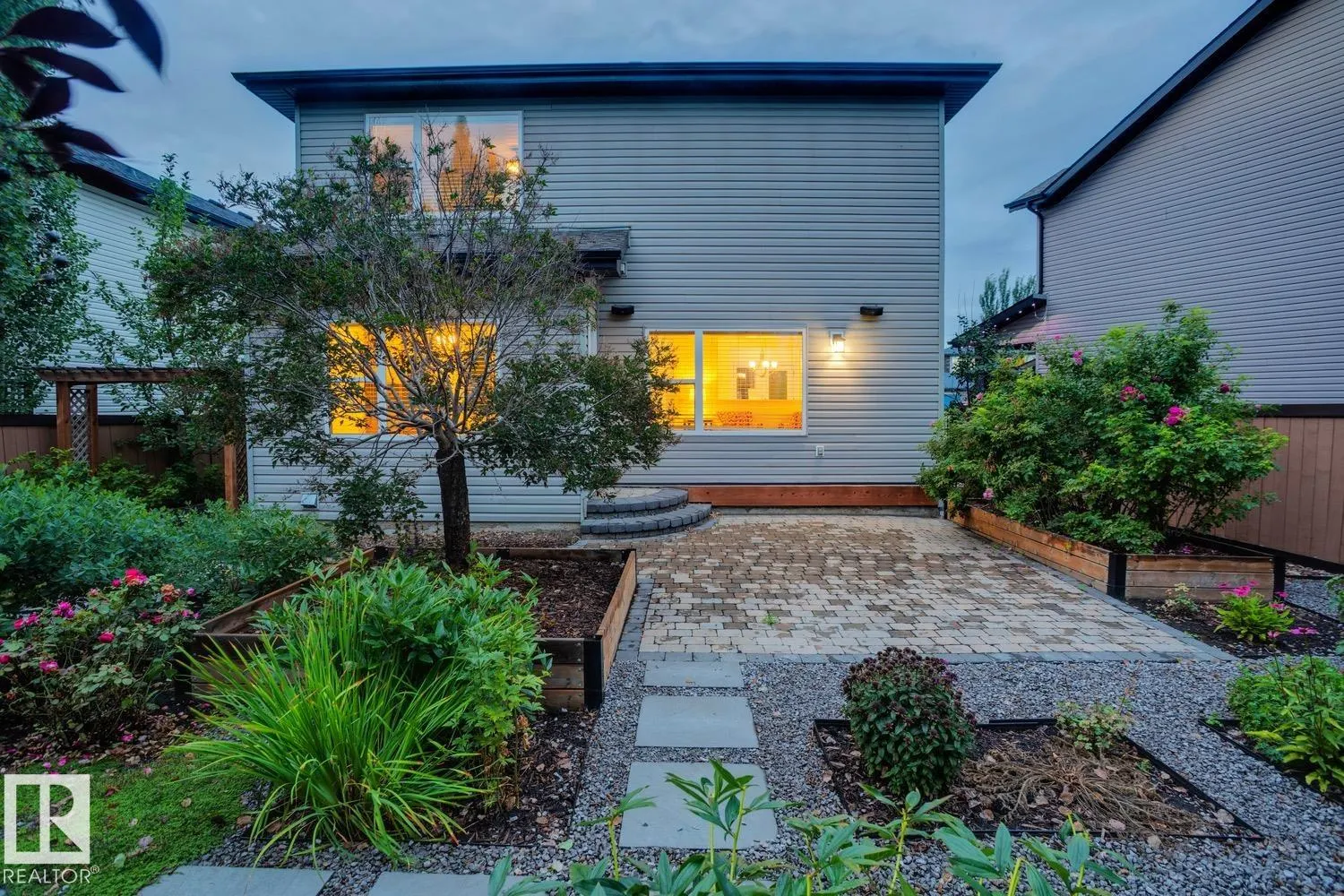 55 NORTH RIDGE Drive