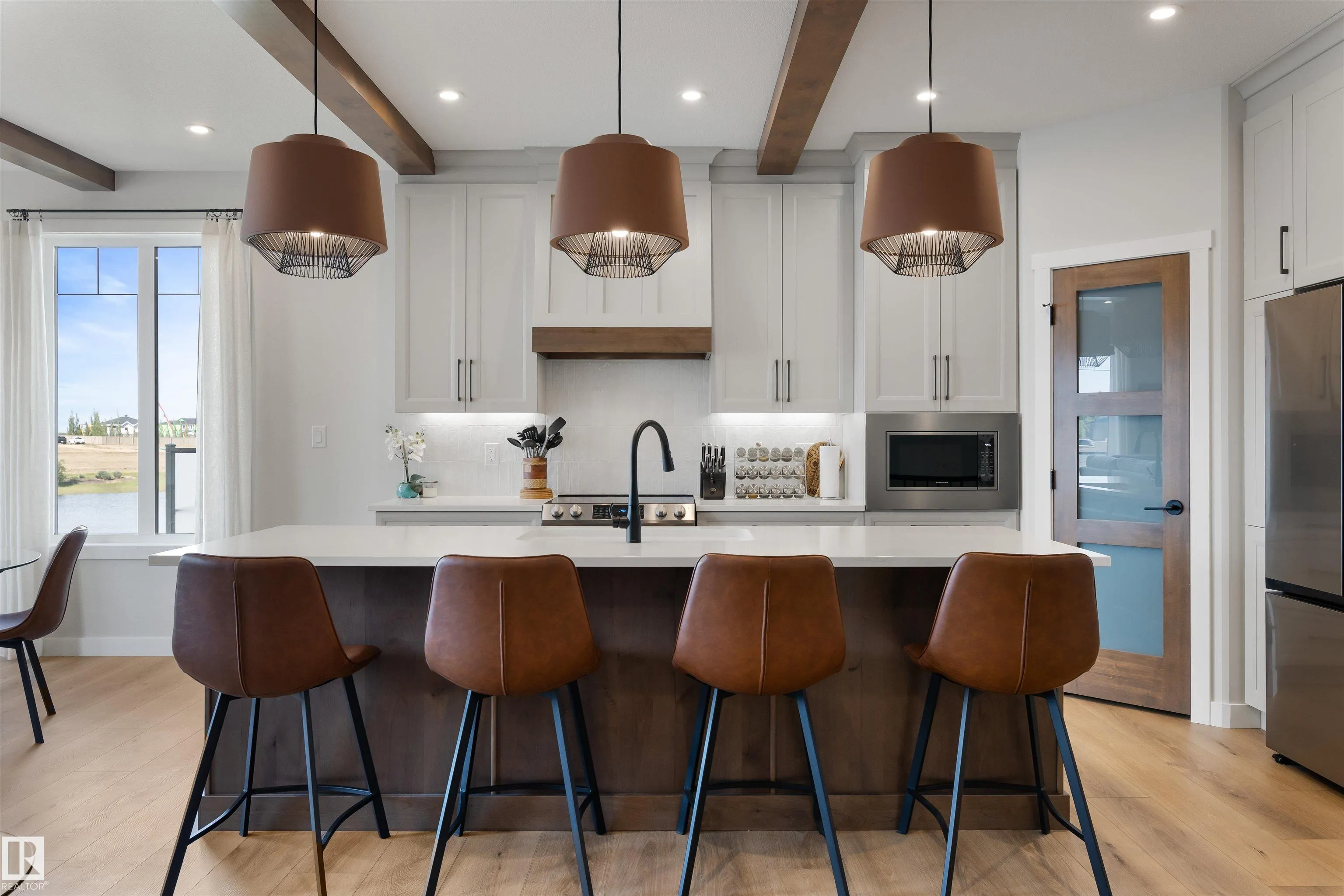 118 LILAC Close