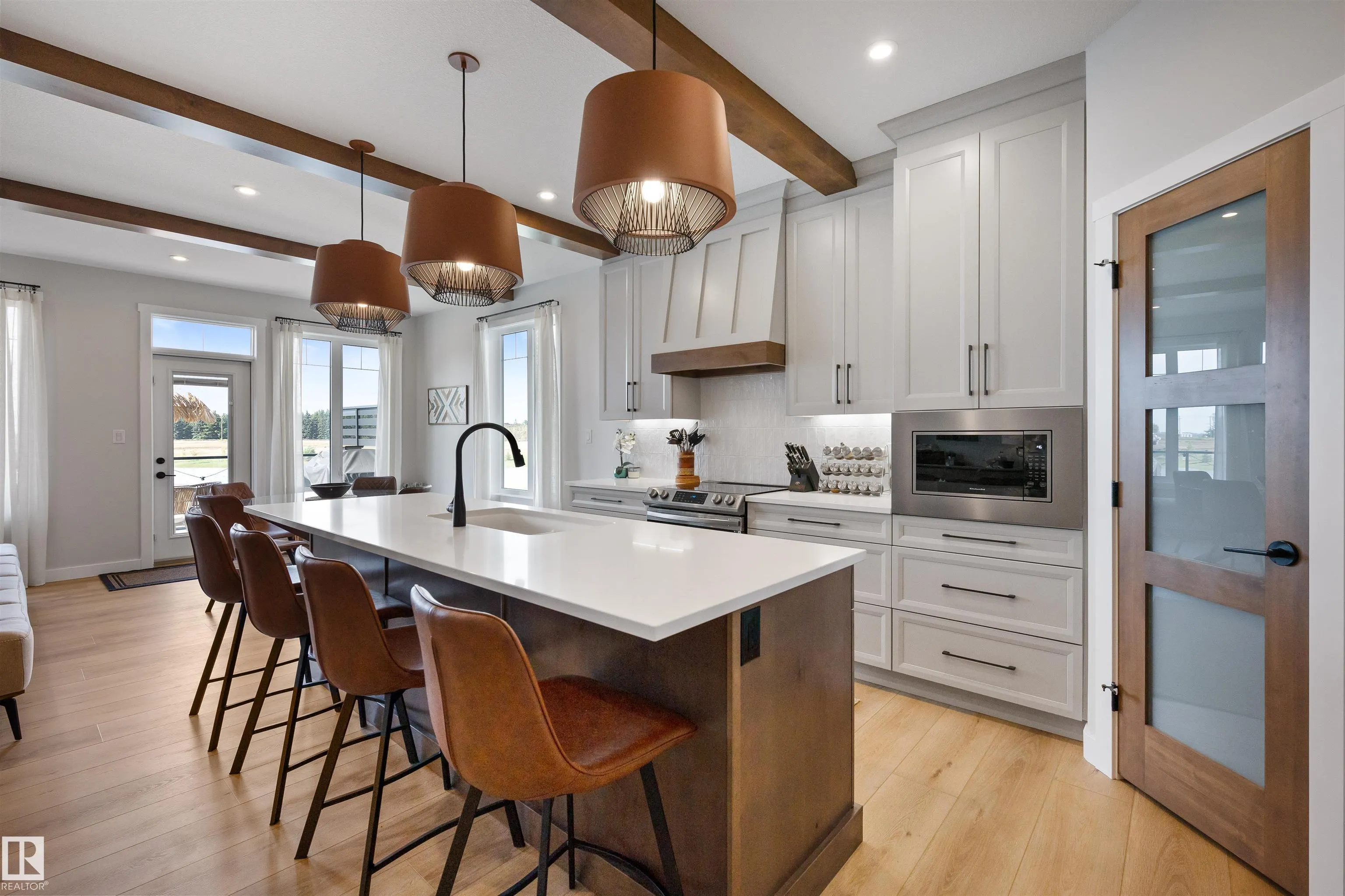 118 LILAC Close