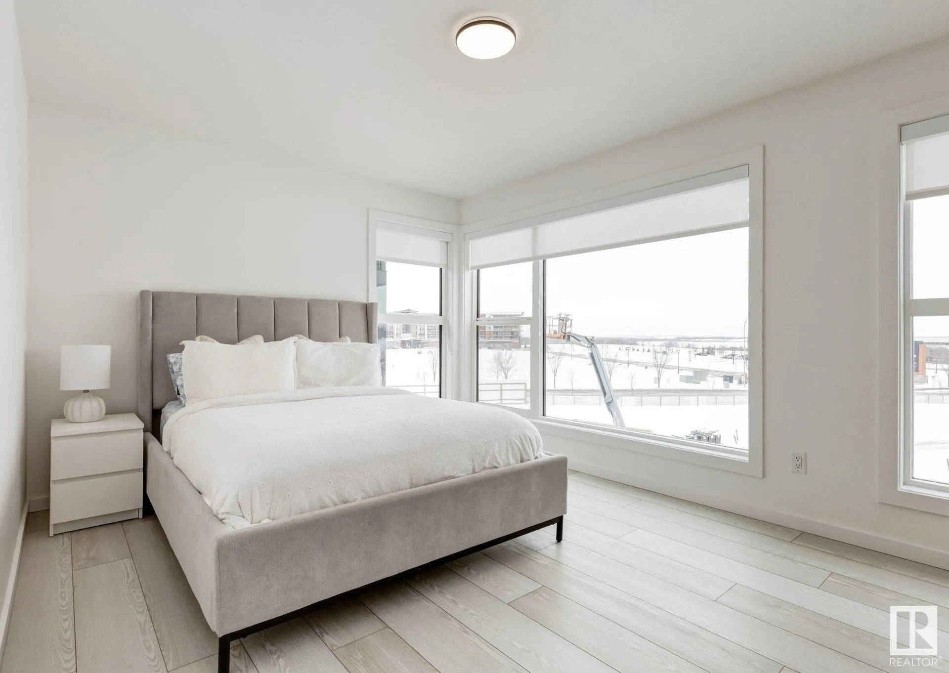 5 RONDEAU Drive