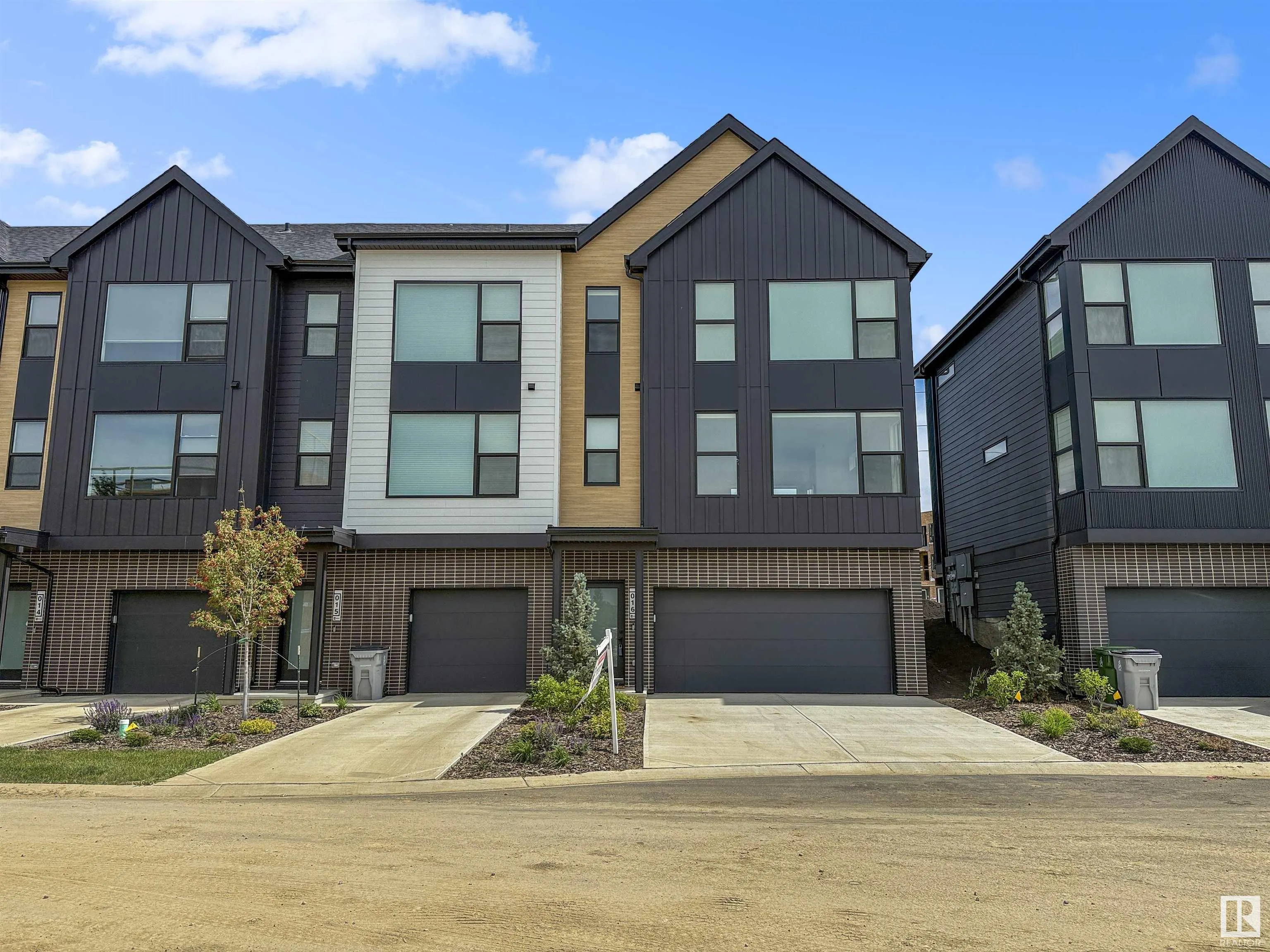 5 RONDEAU Drive