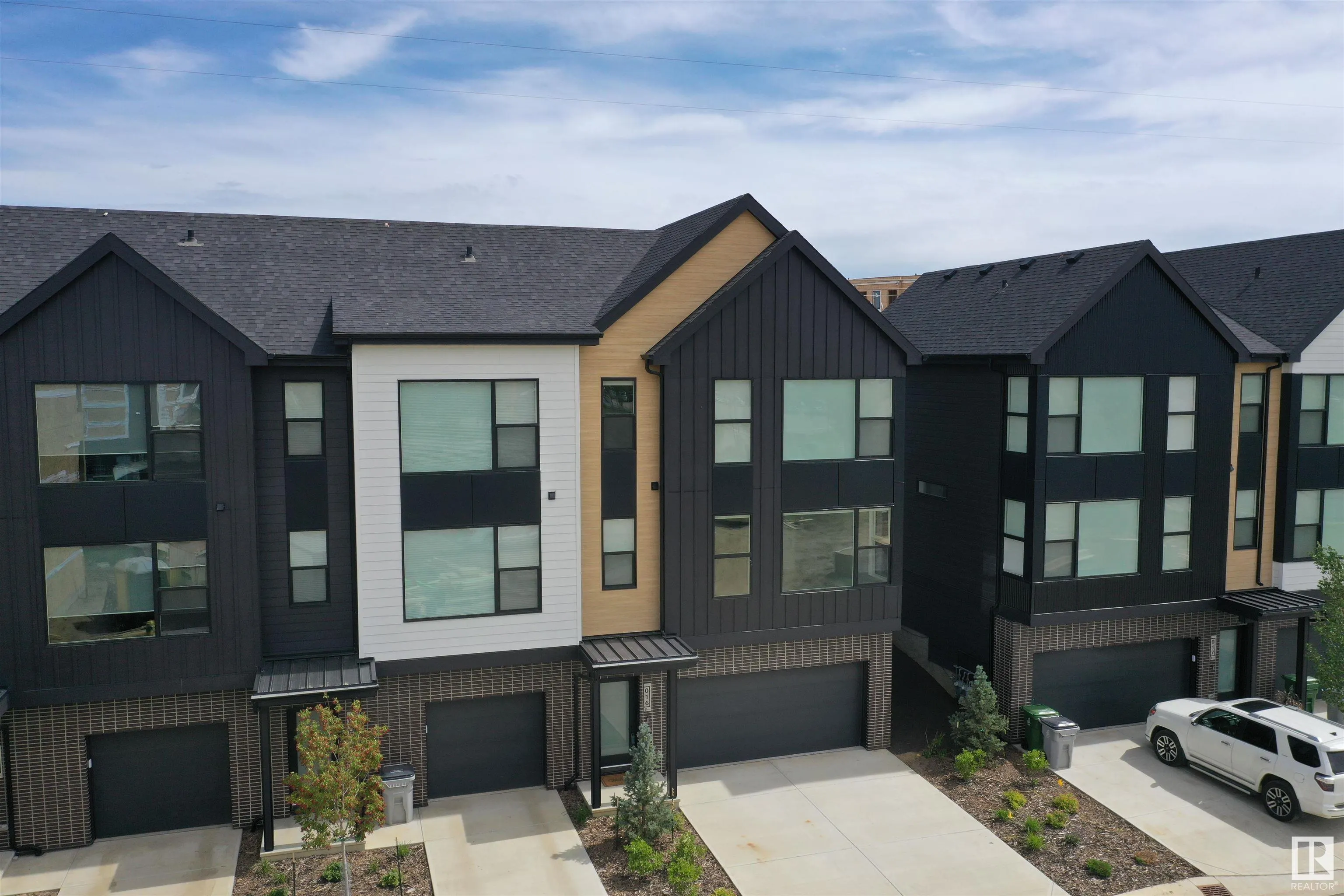 5 RONDEAU Drive