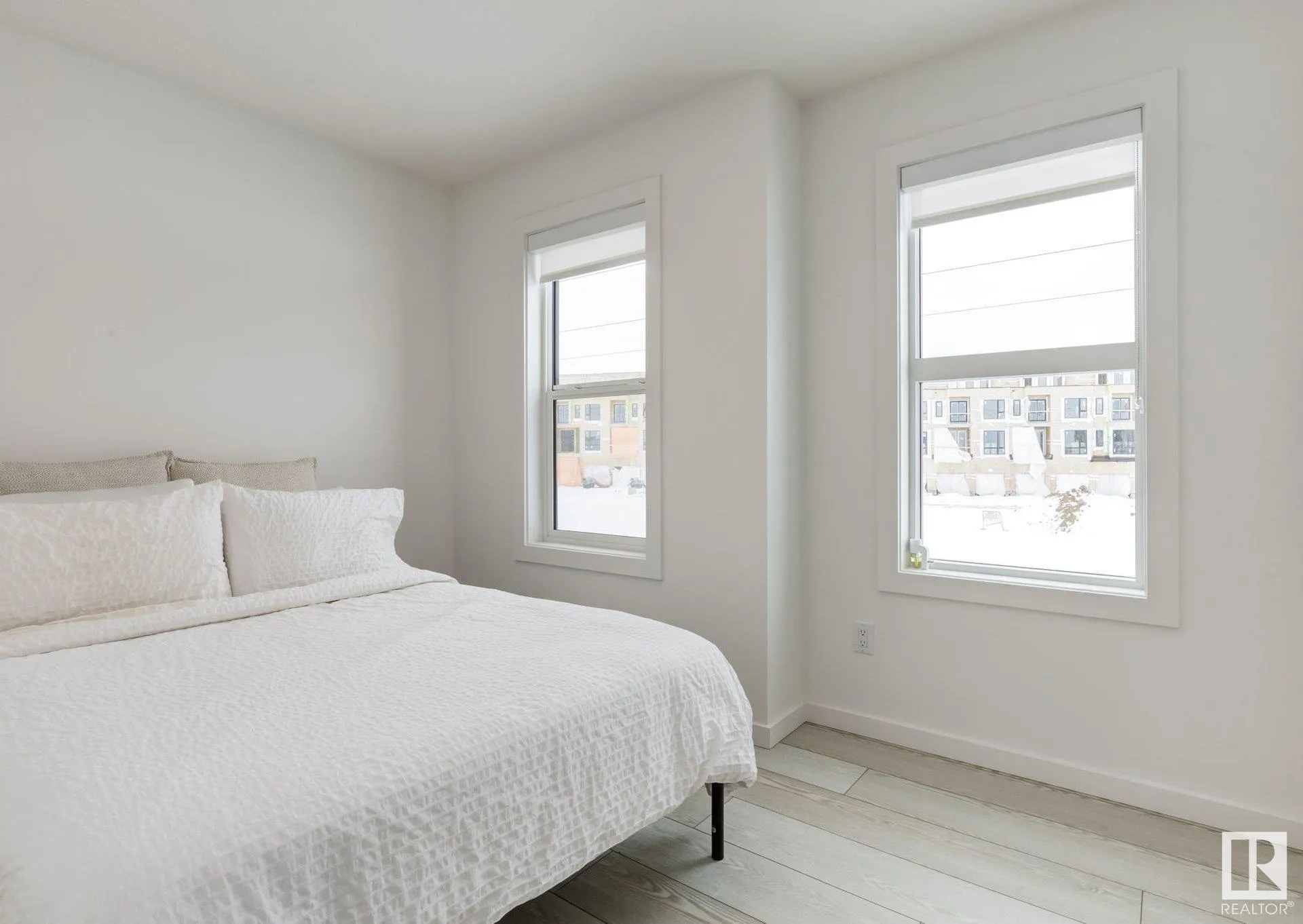 5 RONDEAU Drive