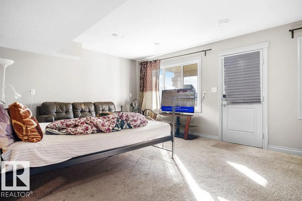 6708 CARDINAL Road