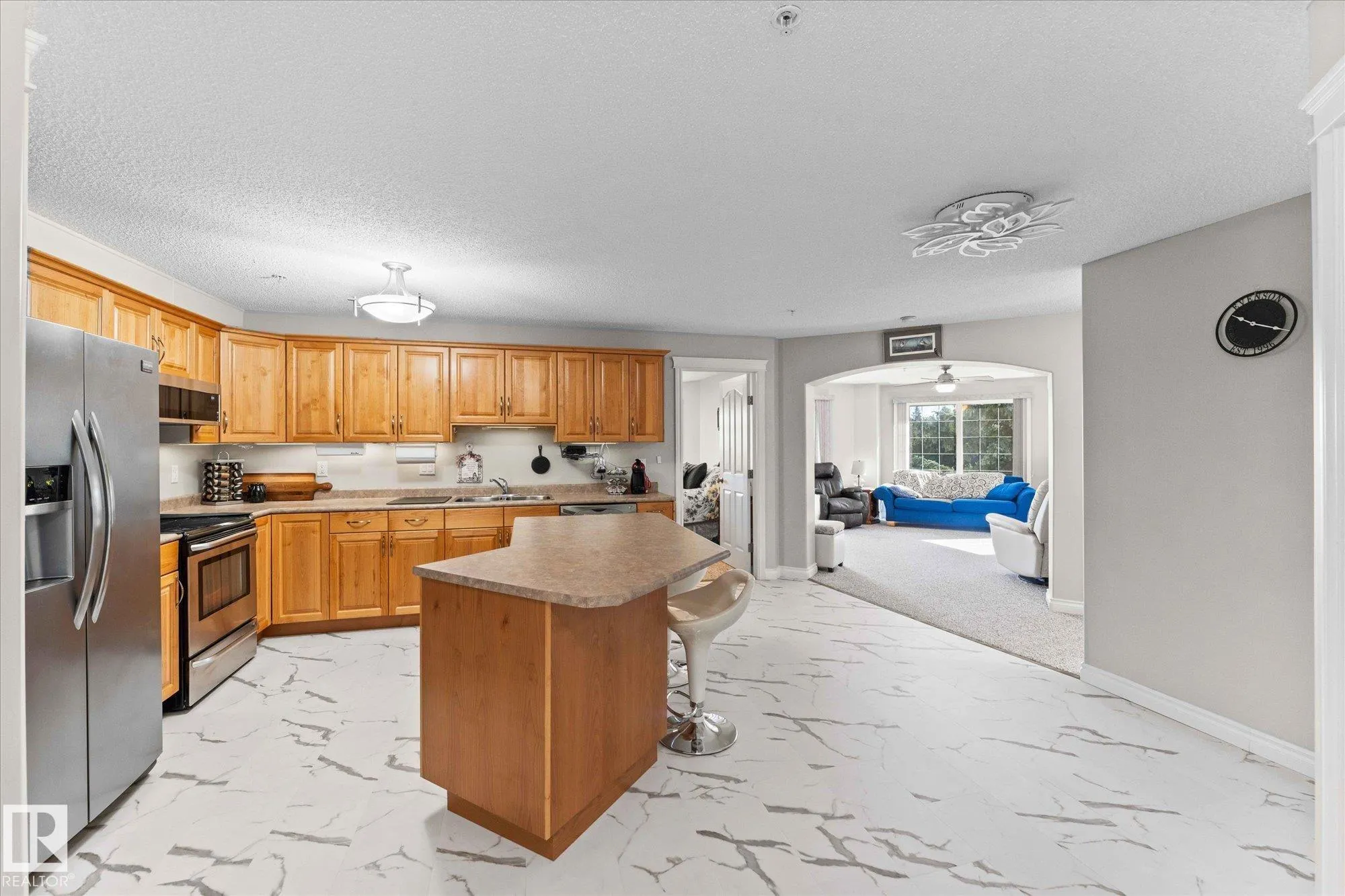 7803 GOLF COURSE Road